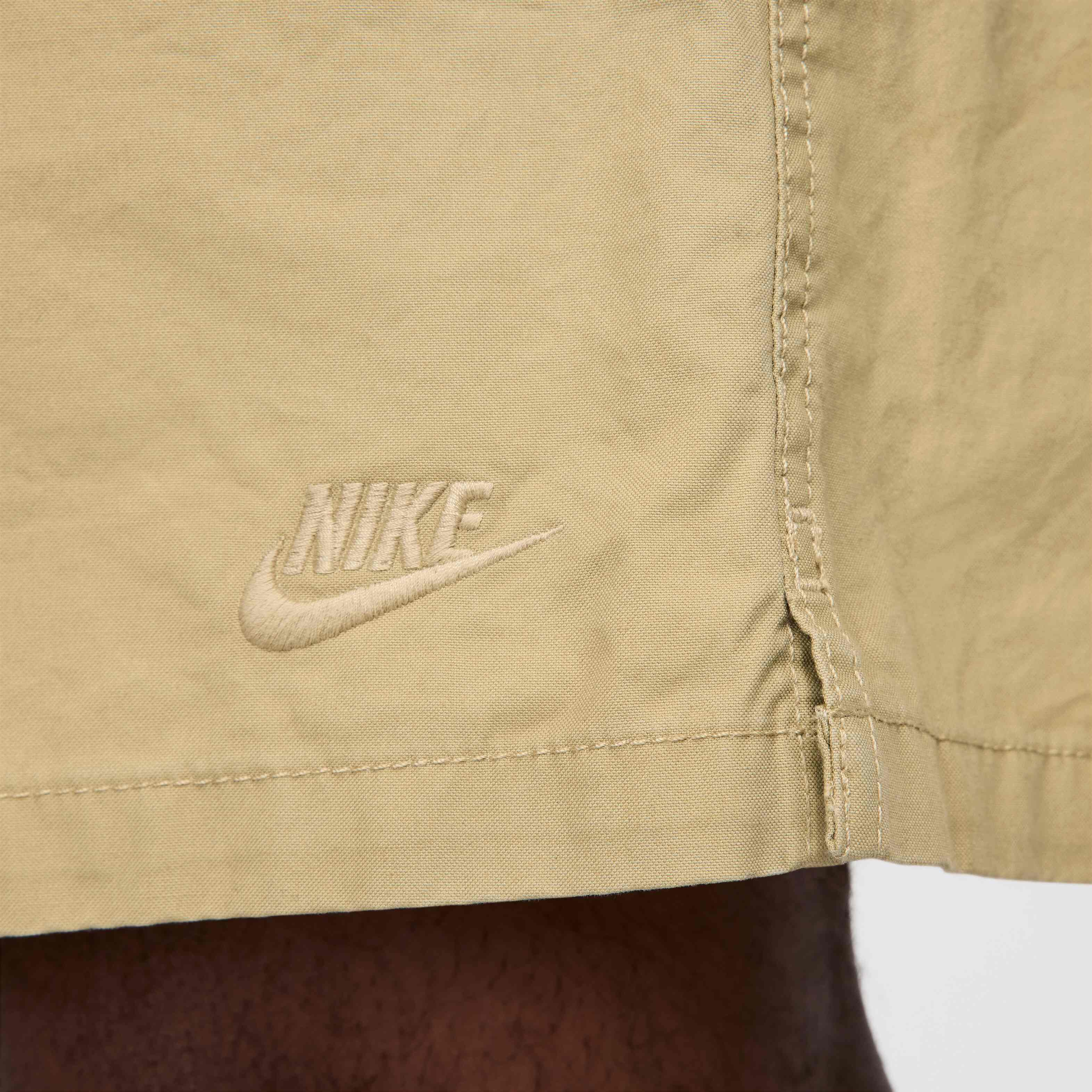 نايكي كلوب image number 12