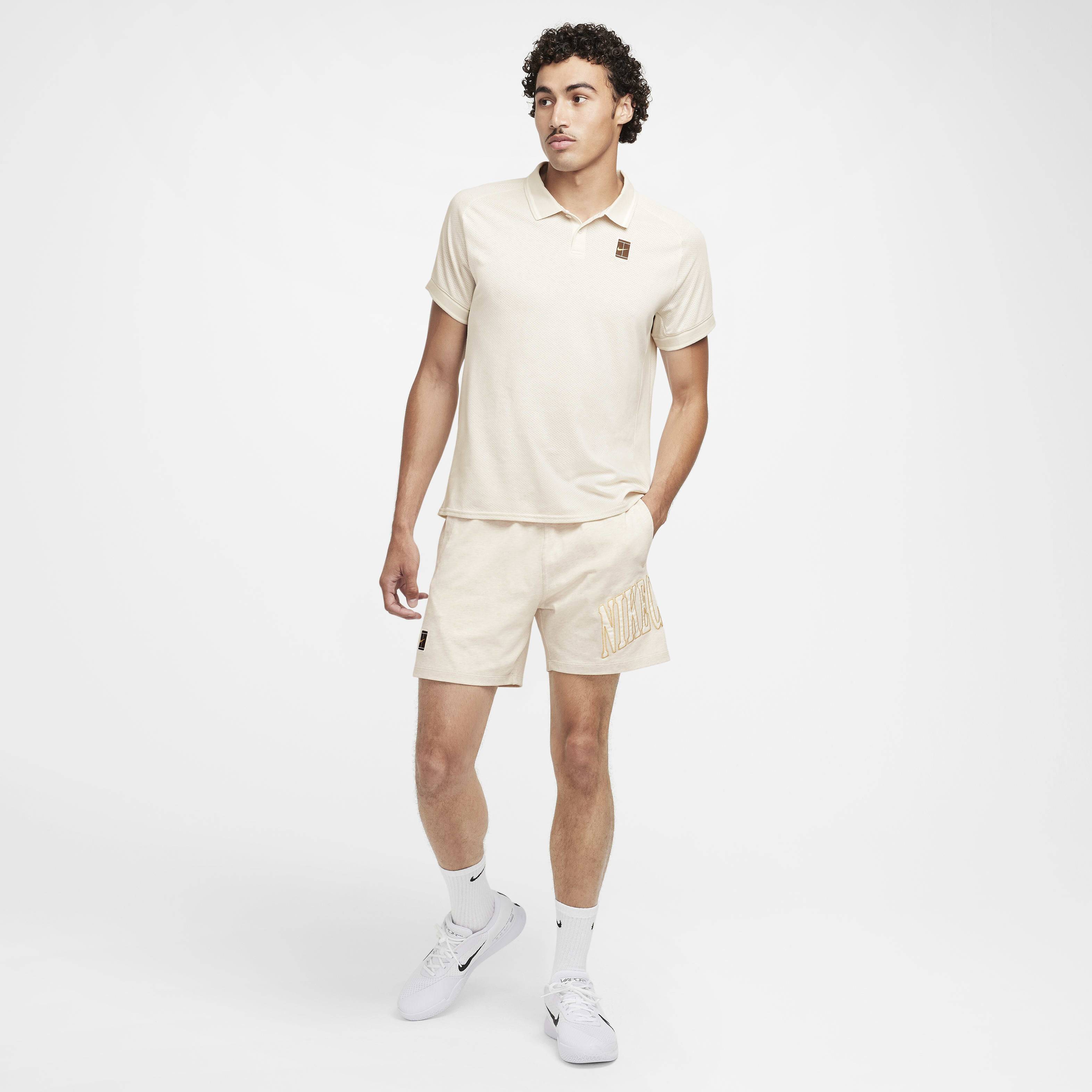 NikeCourt Heritage image number 7