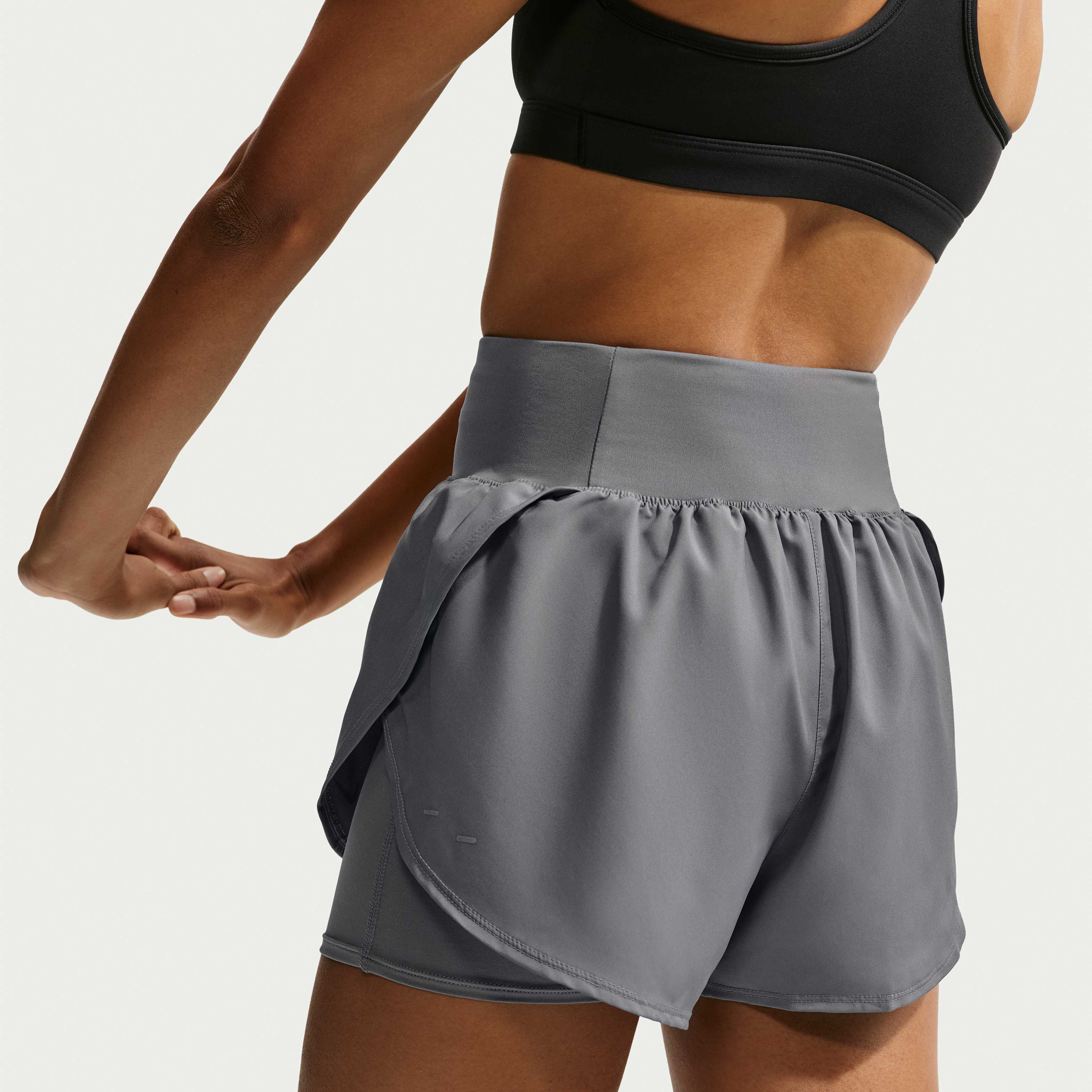 Nike Flow image number 2