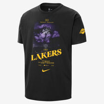 Los Angeles Lakers Courtside