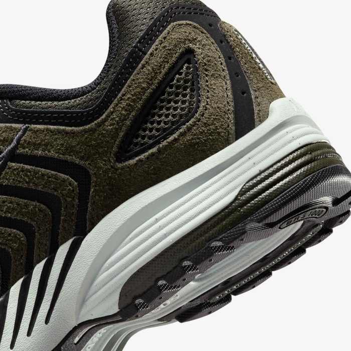 نايكي اير بيجاسوس 2005 image number 7 نايكي اير بيجاسوس 2005 image number 7