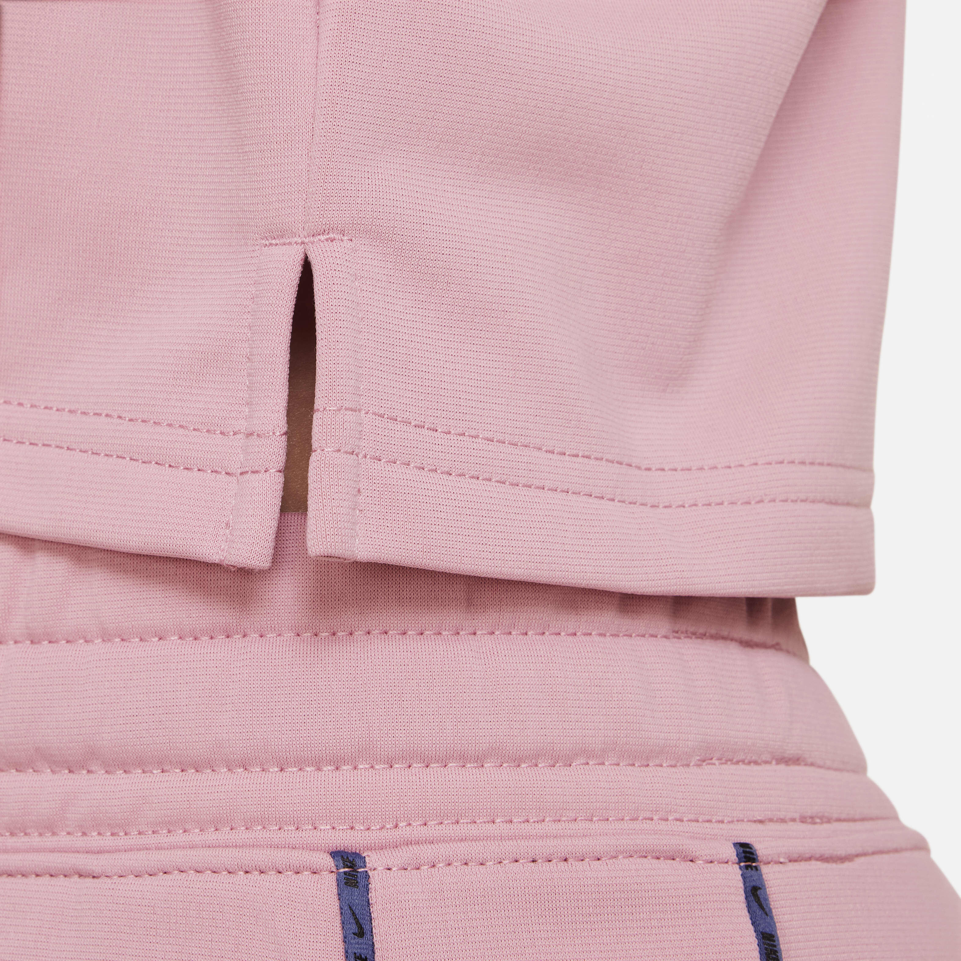 نايكي سبورتسوير image number 4