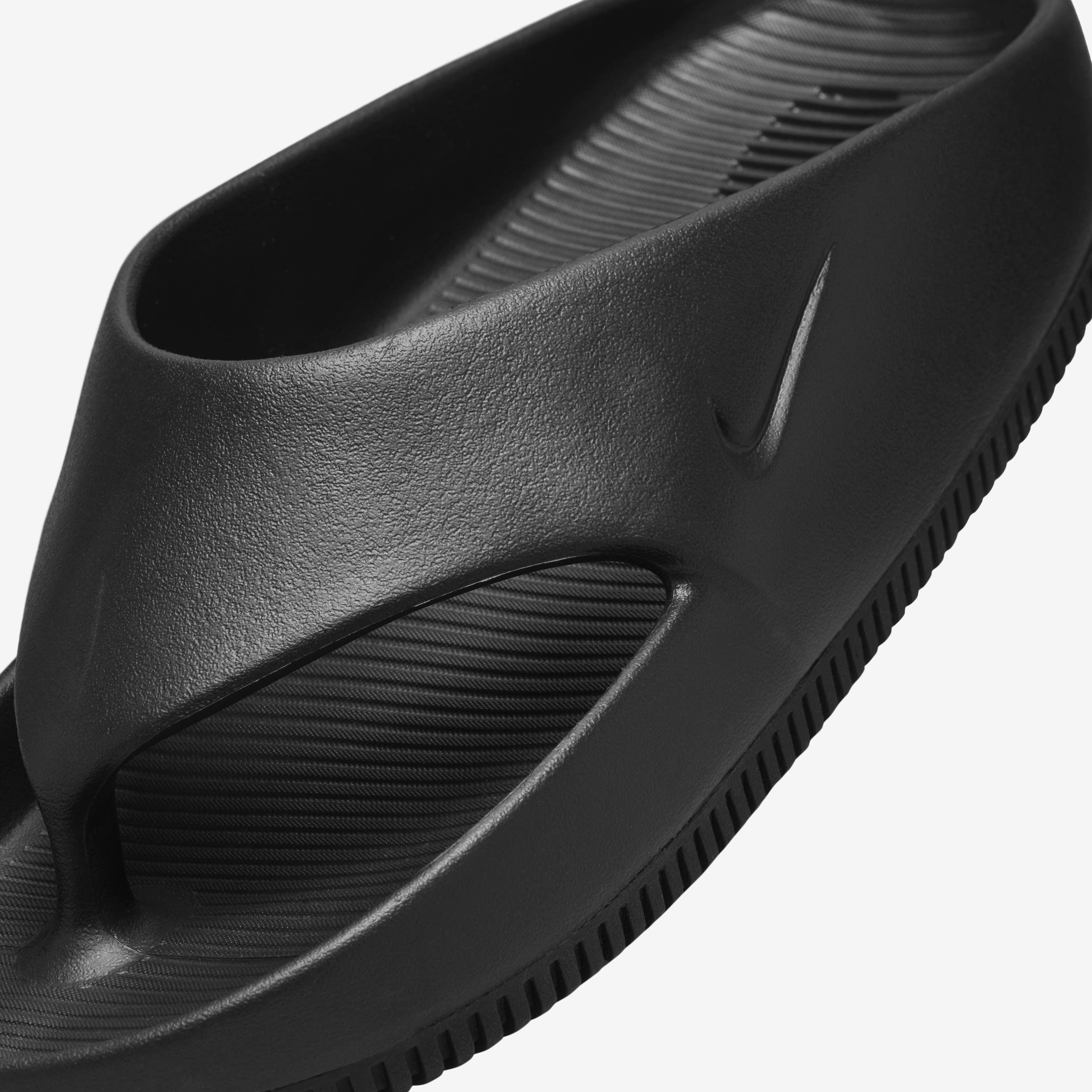 Buy Nike Calm Women s Flip Flops Nike Saudi Official