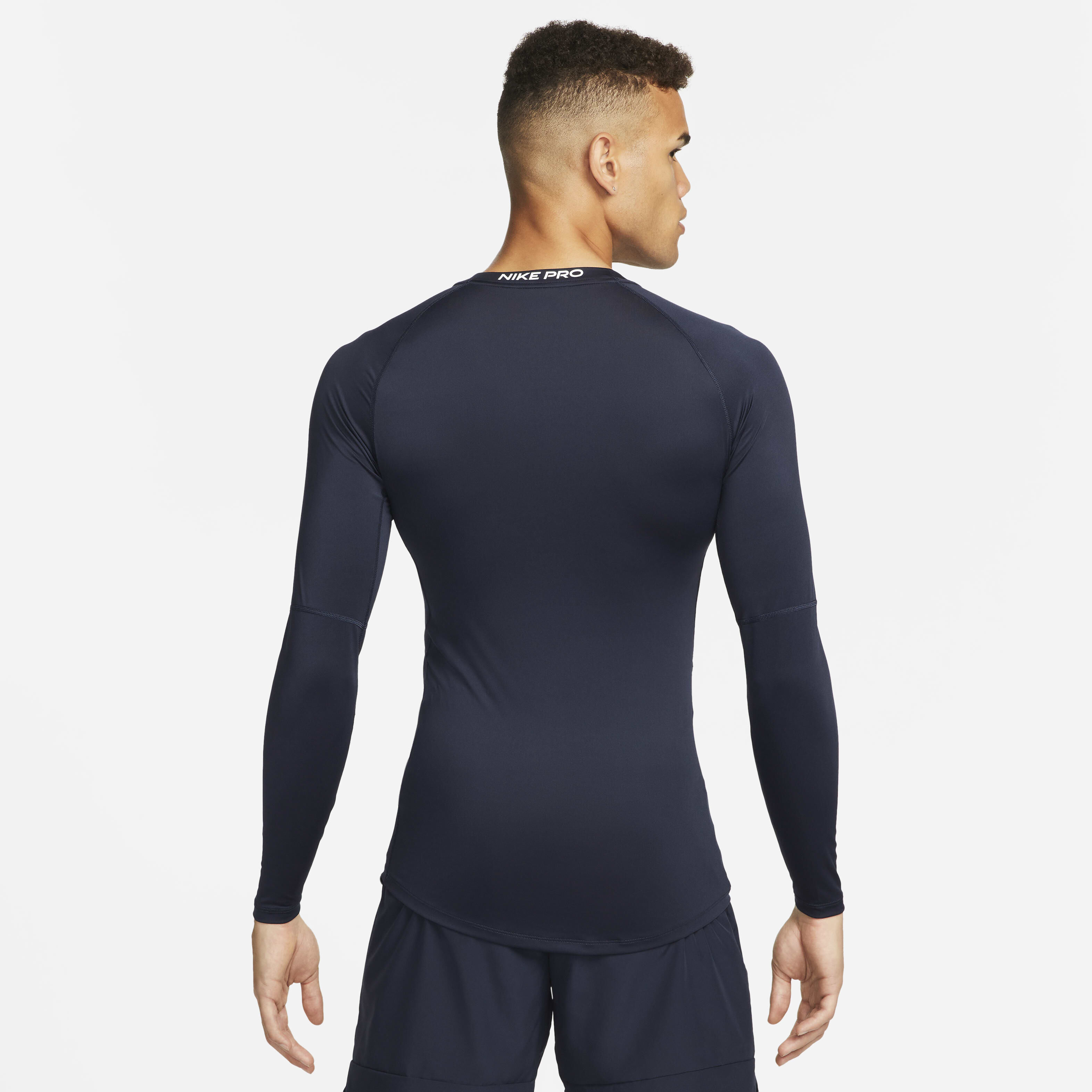 Nike skin tight shirt 2025