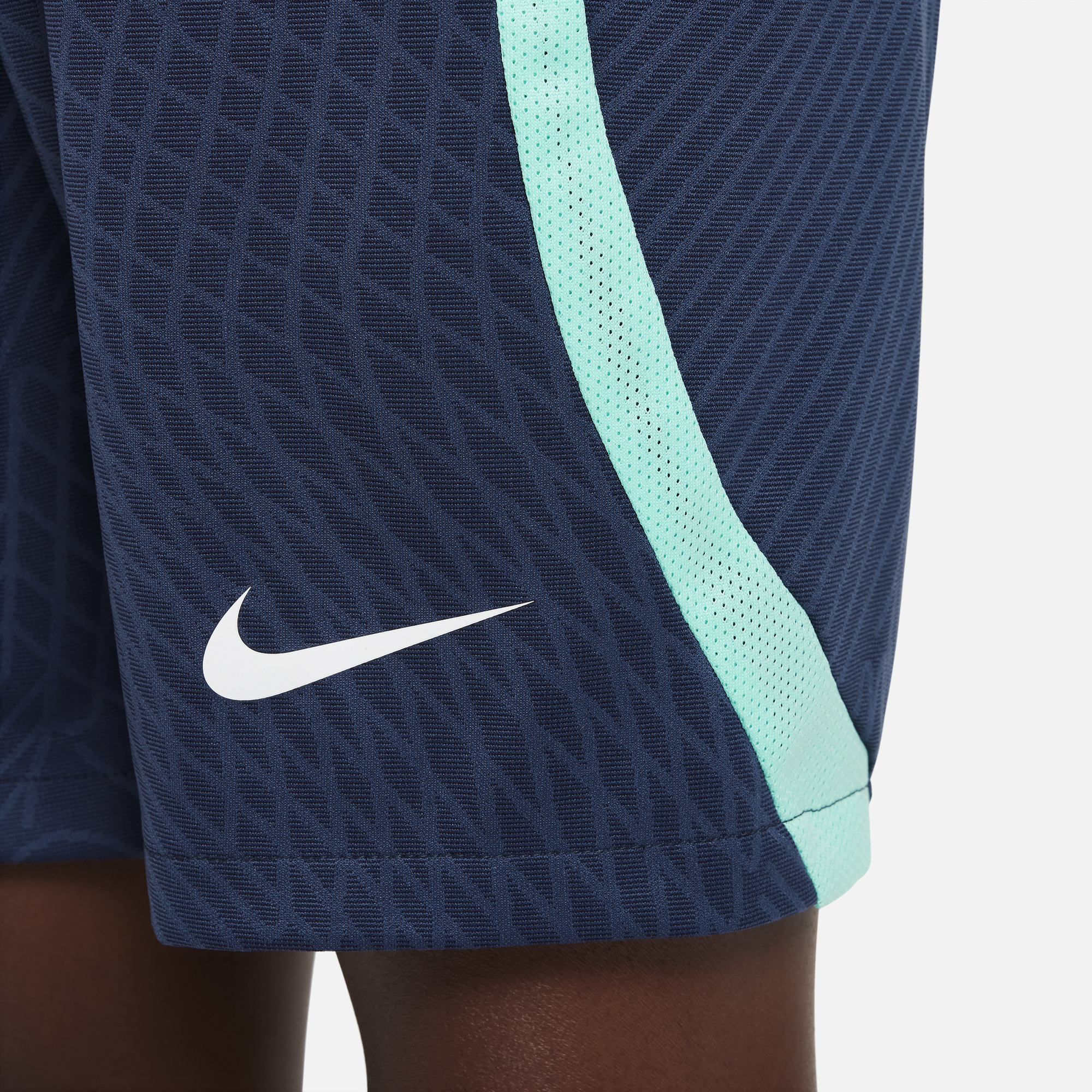 Nike dri fit strike shorts top