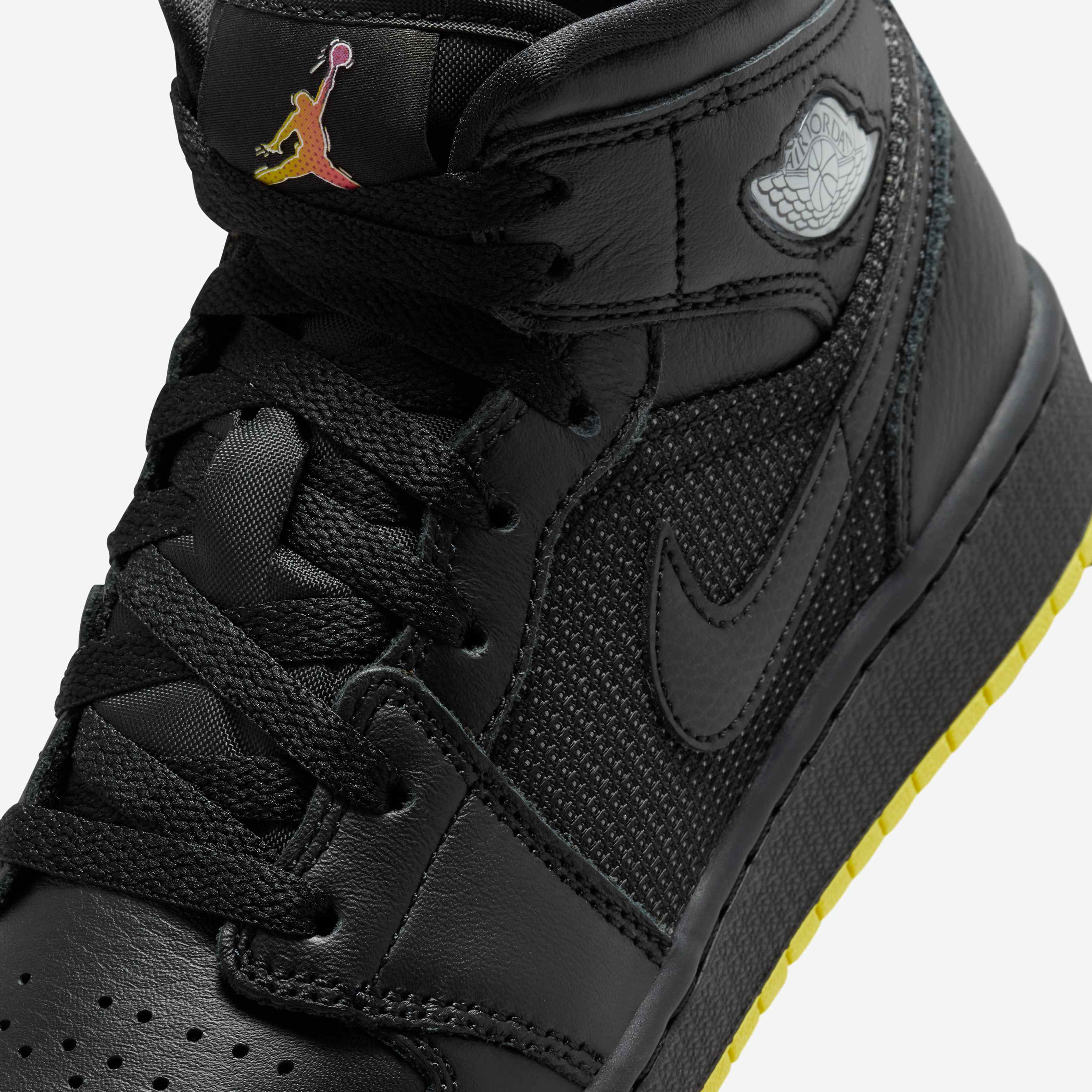 Air Jordan 1 Mid SE image number 6