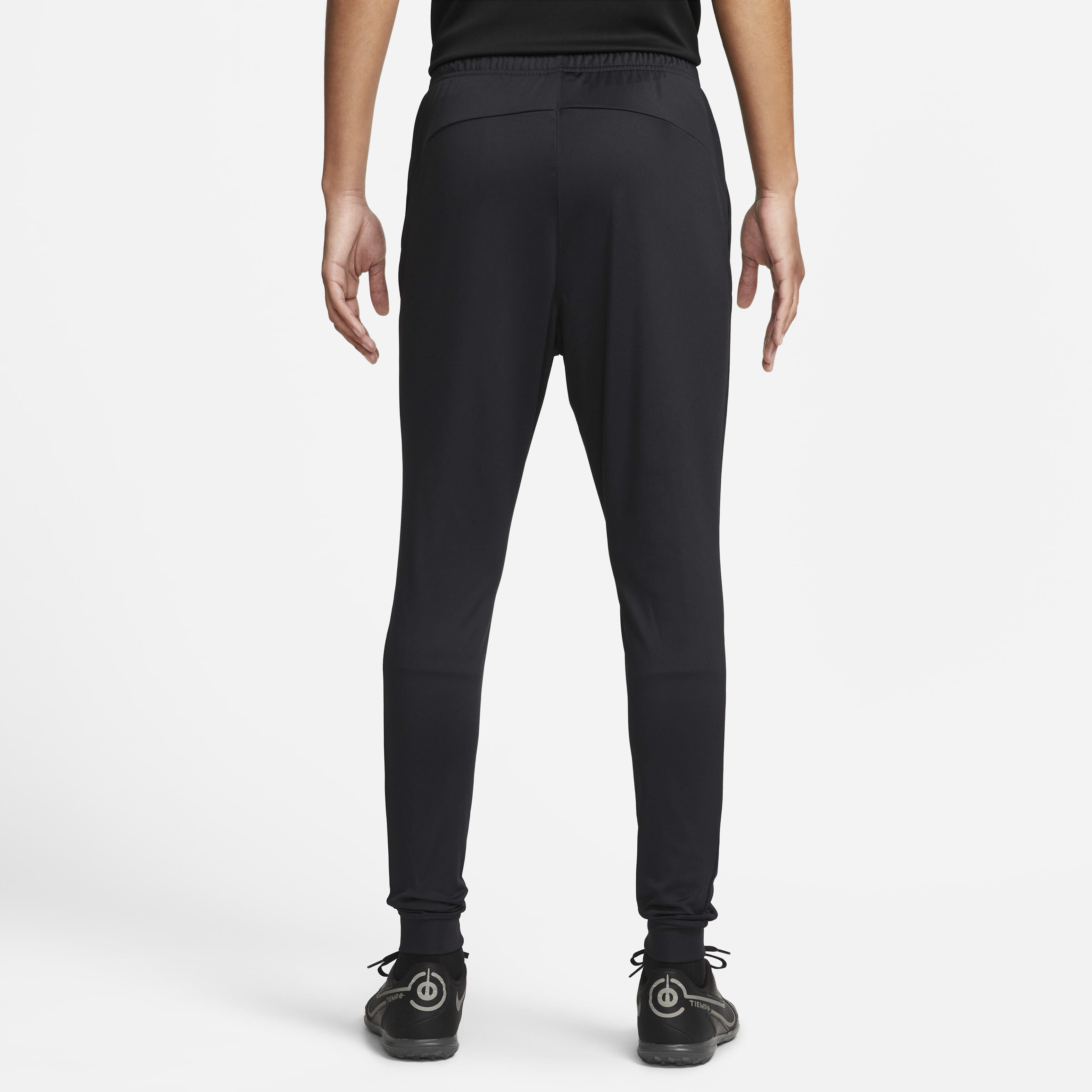 Chelsea F.C. Strike image number 1