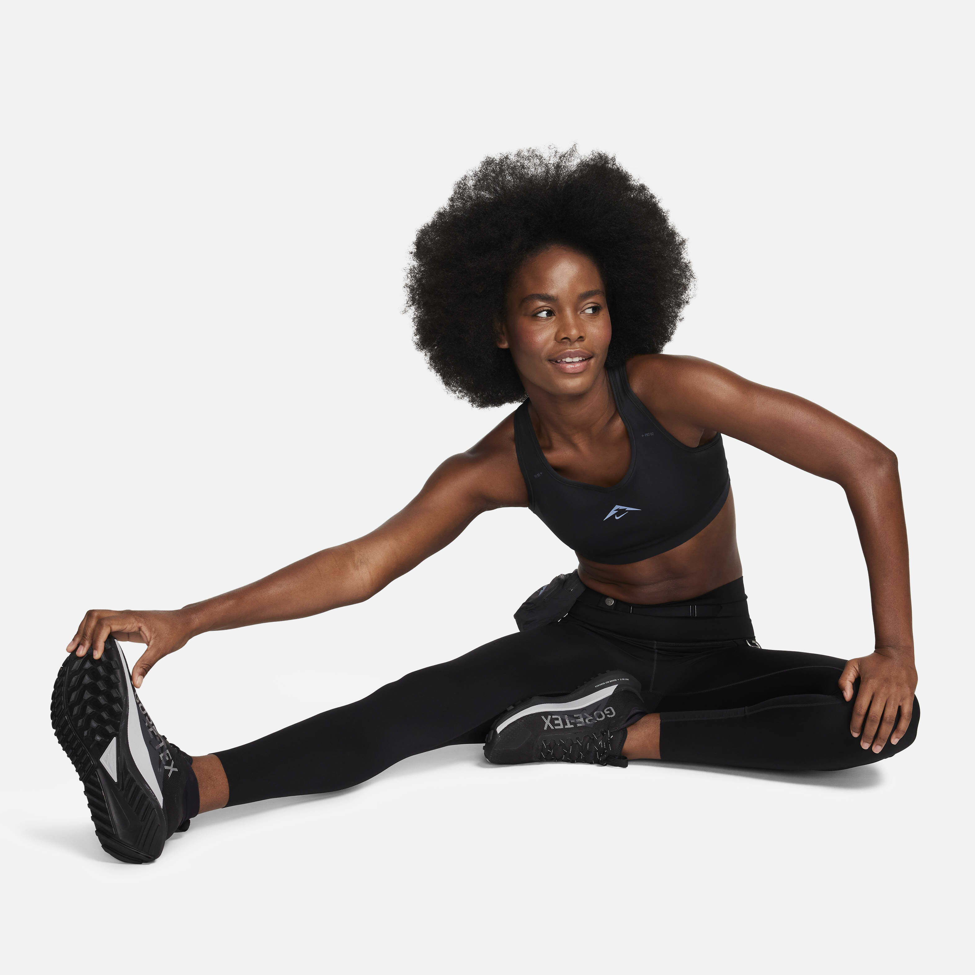 Nike Trail Swoosh On-the-Run image number 6