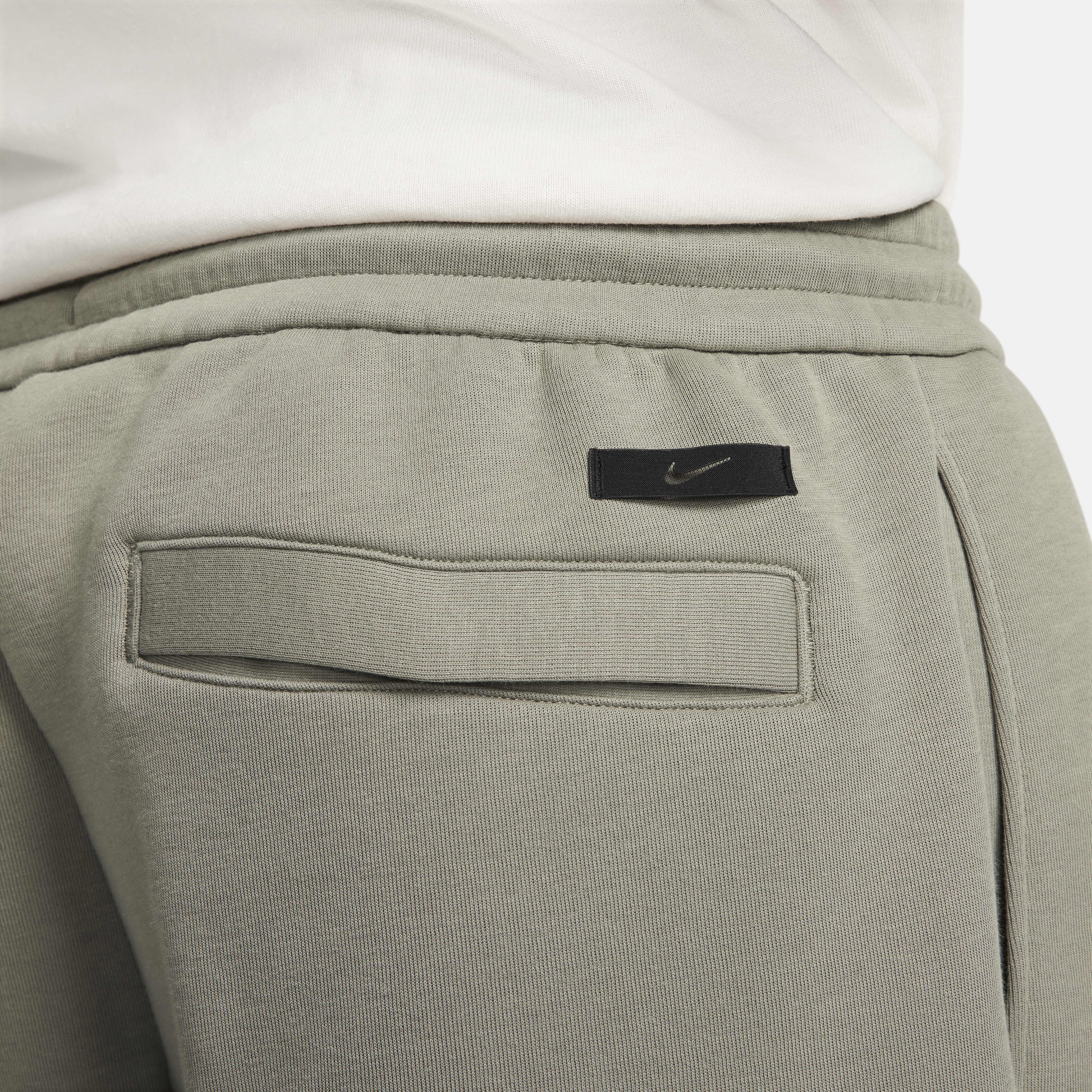 Nike Sportswear Tech Fleece Re-Imagined image number 4