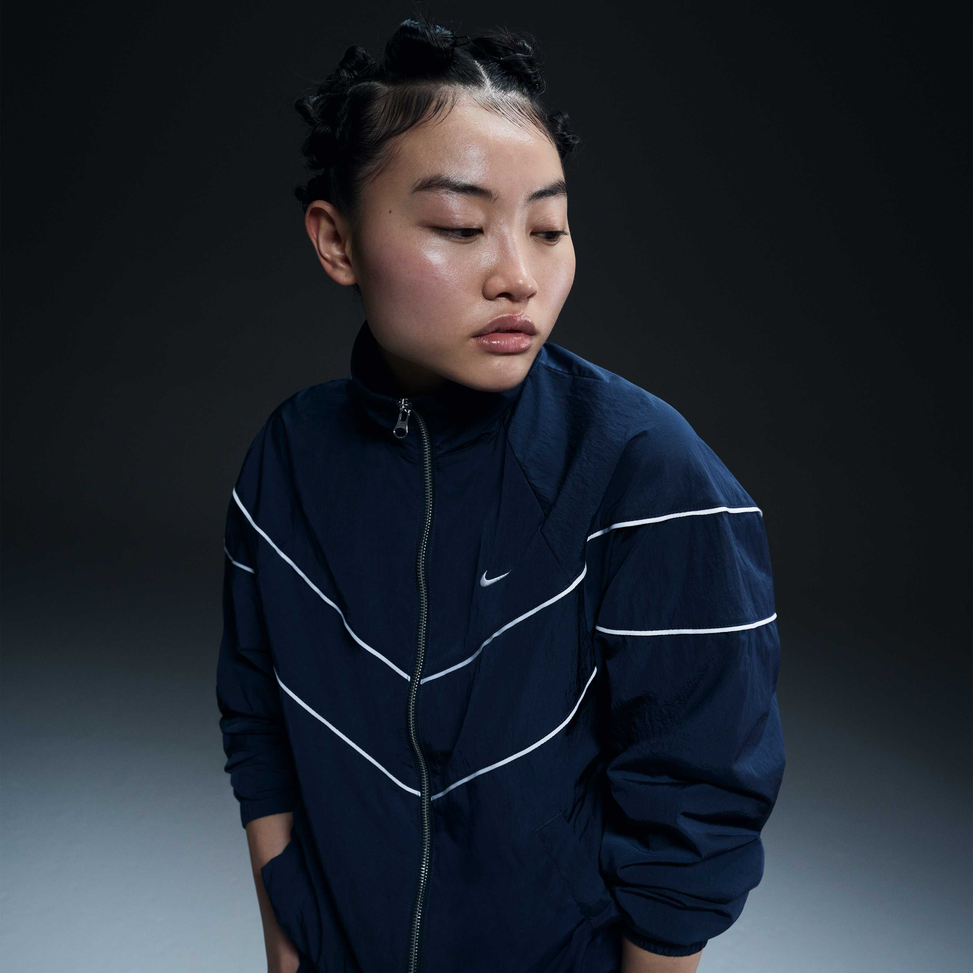 Nike Windrunner image number 0
