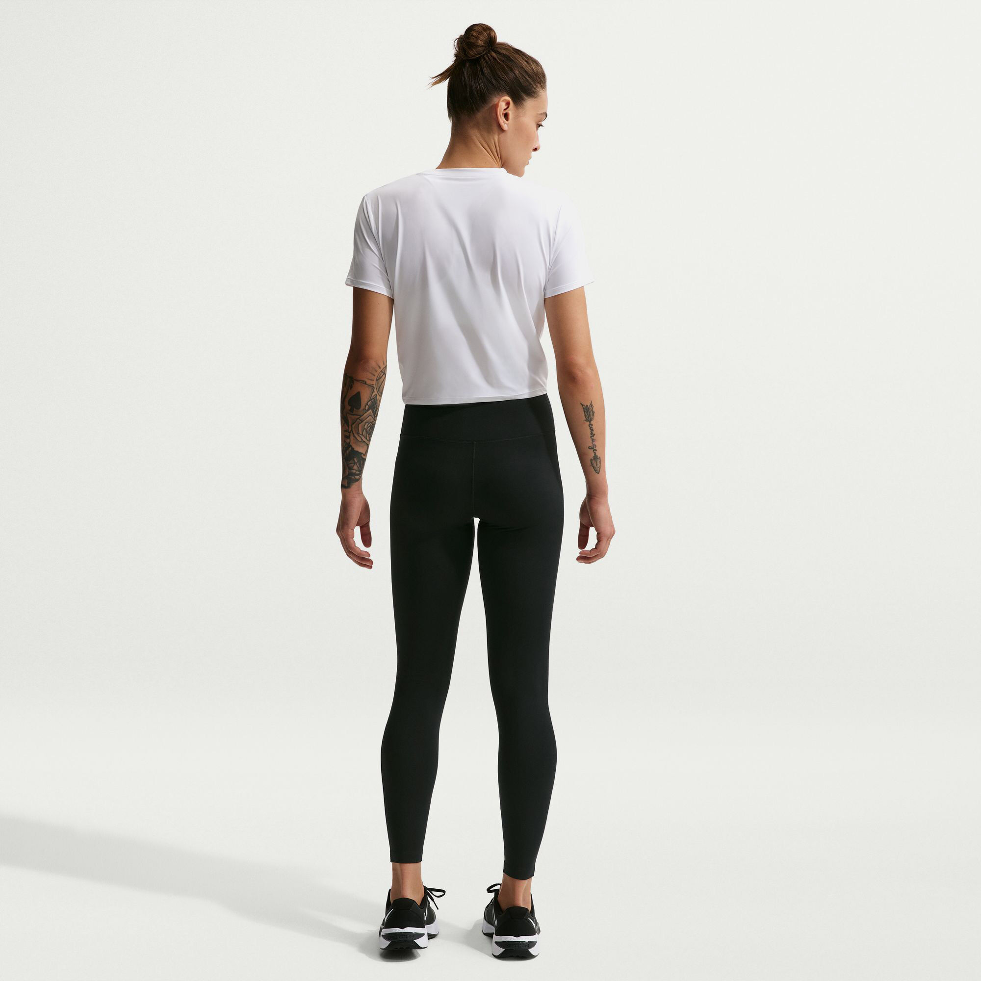 Nike One Seamless Front image number 1