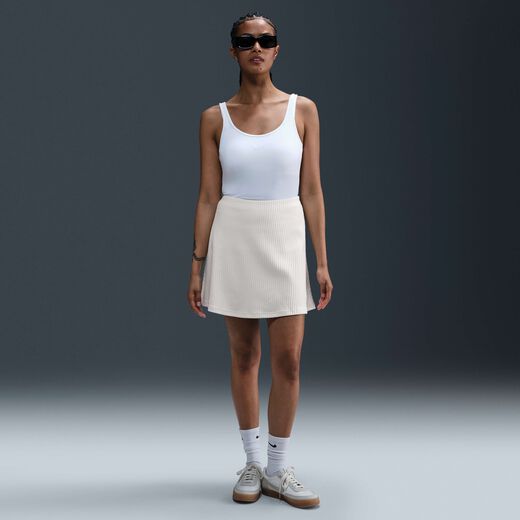 Nike Sportswear Chill Knit Nike Sportswear Chill Knit