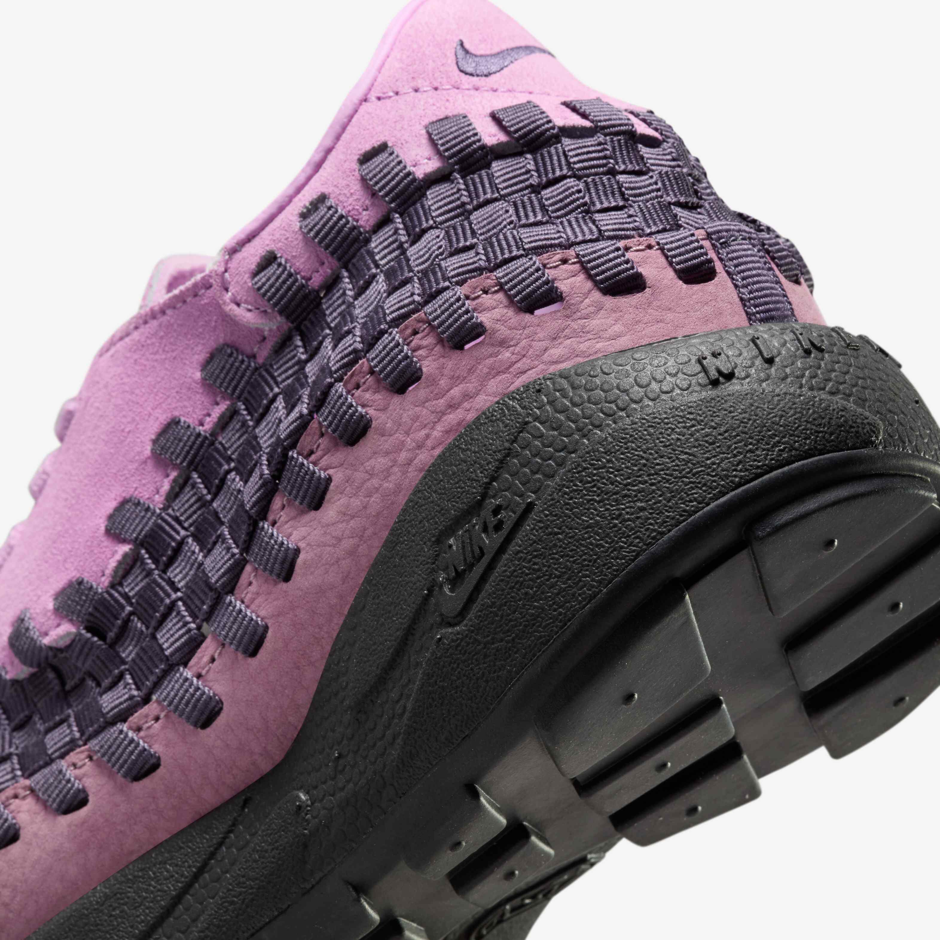 Nike Air Footscape Woven image number 7