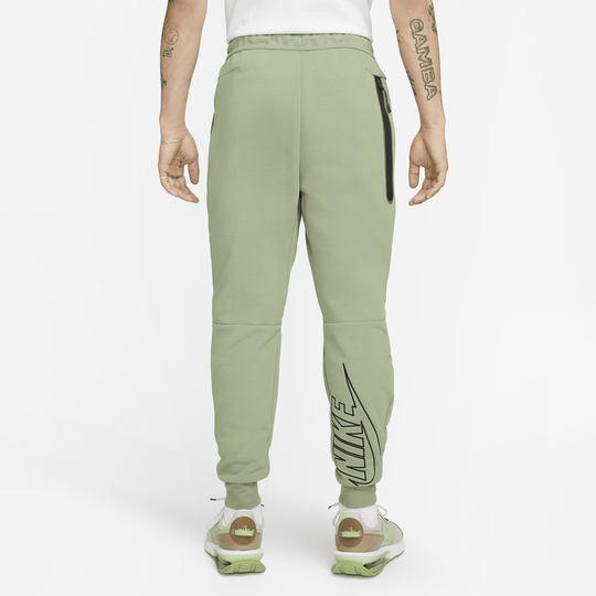 Nike tech sales fleece green joggers