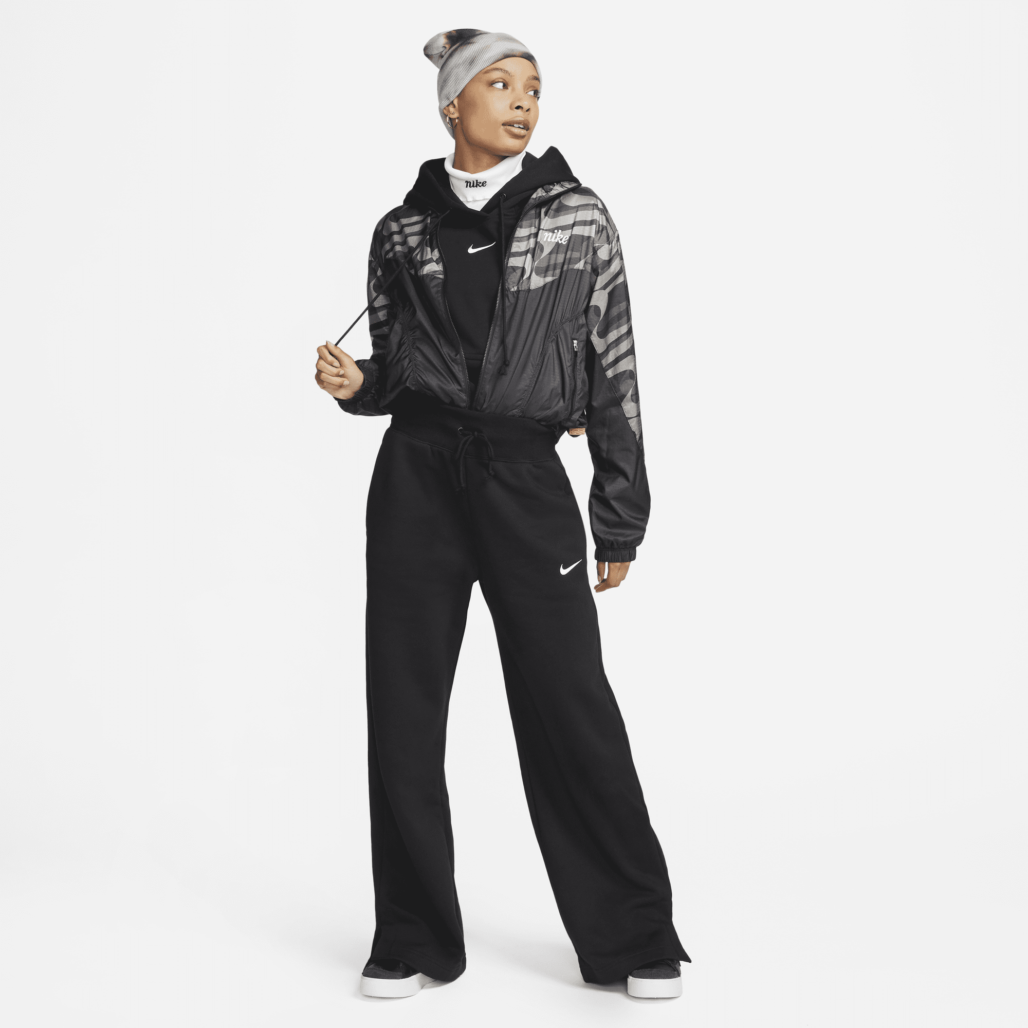 Nike wide outlet leg tracksuit
