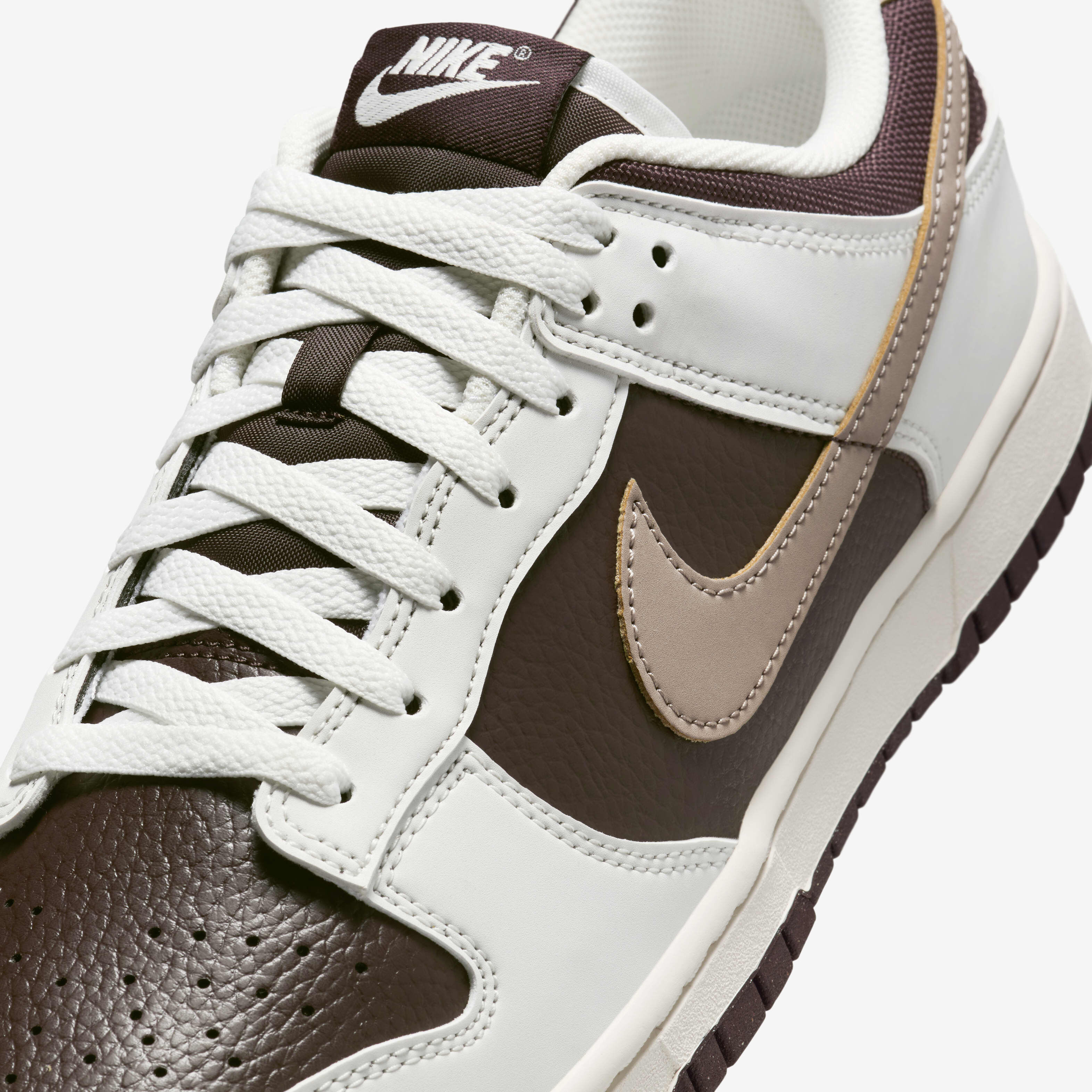 【NIKE】Dunk Low (Summit White/Baroque Brown/Phantom/Khaki) Nike Dunk Low Summit White Baroque Brown - YouTube
