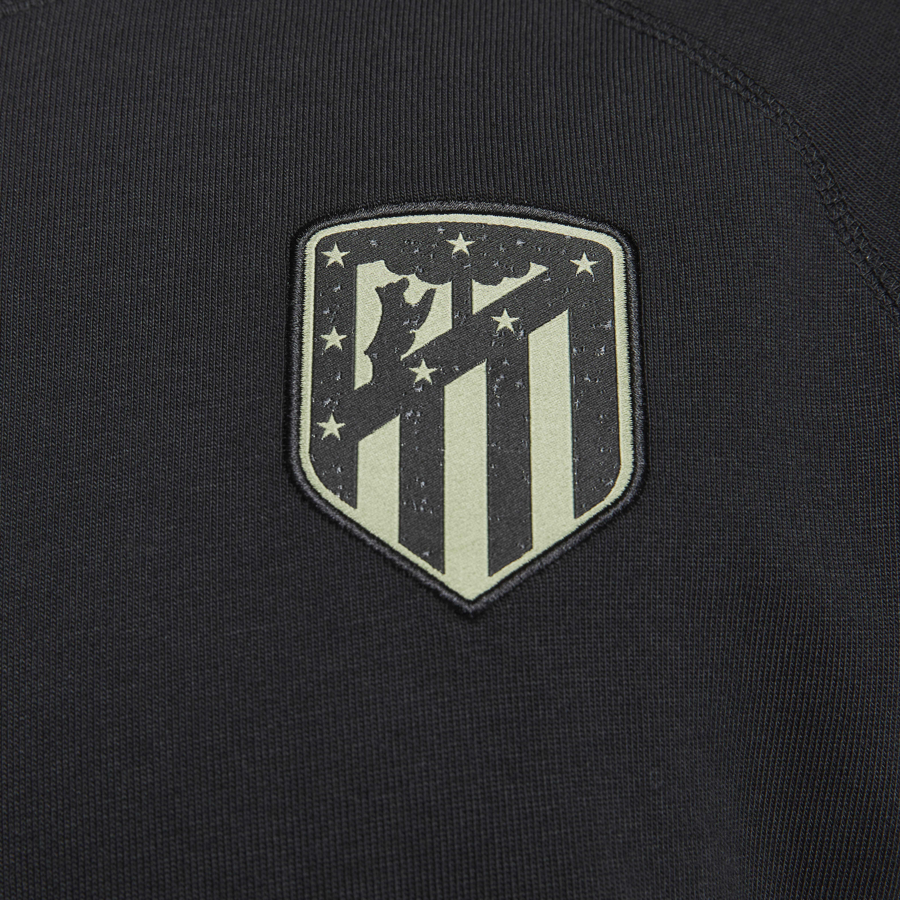 Atl&eacute;tico Madrid Travel Third image number 3