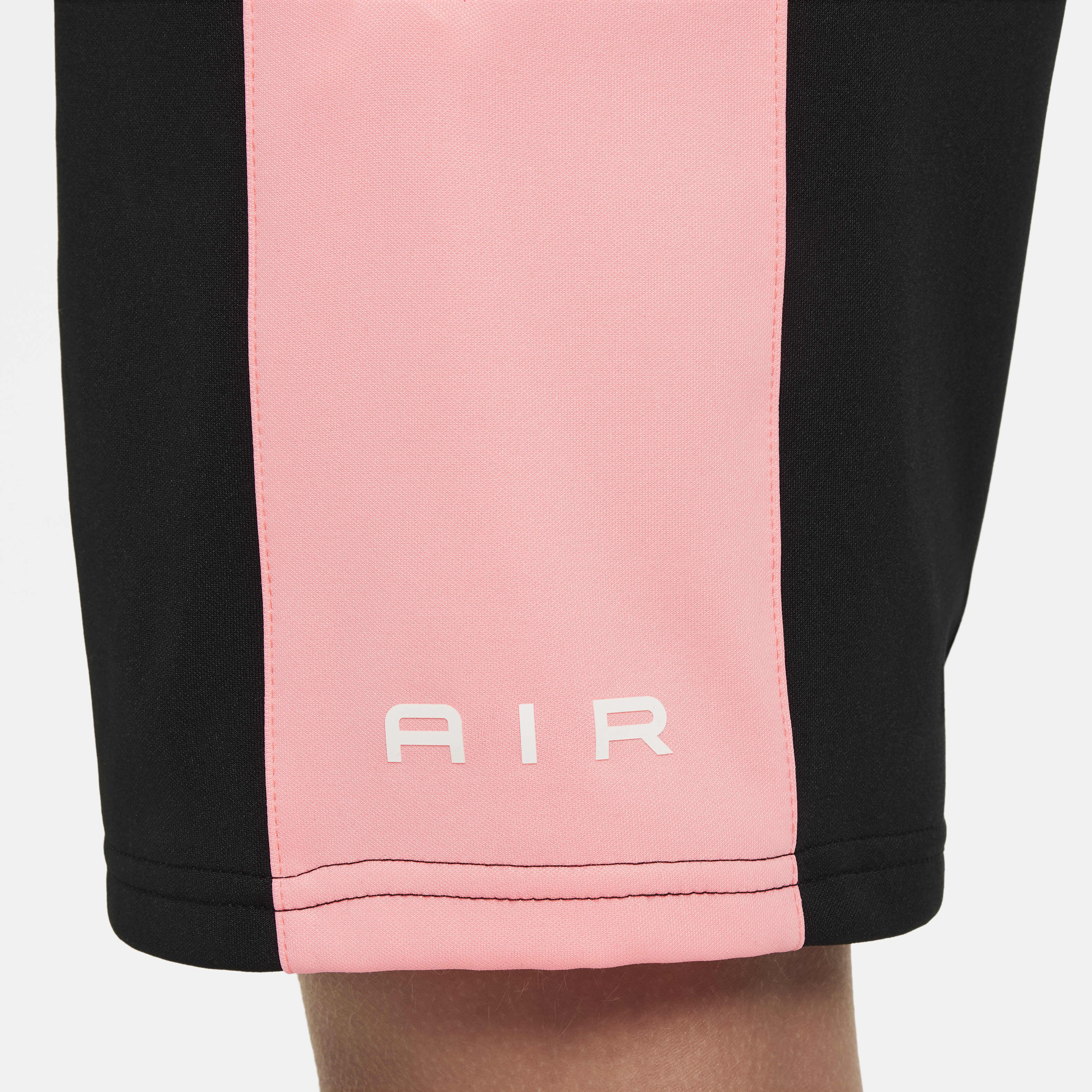 اير image number 5