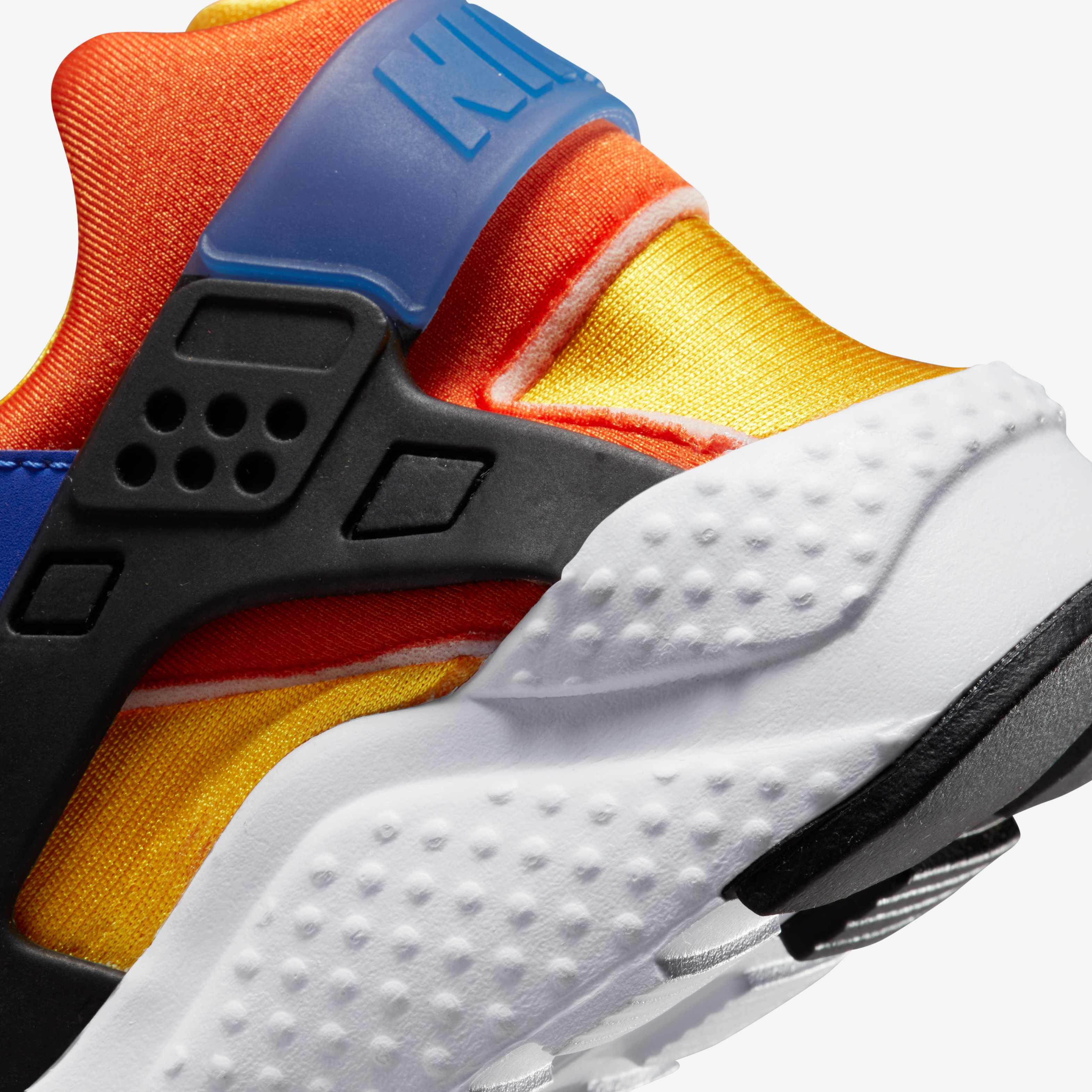 Nike Huarache Run image number 7