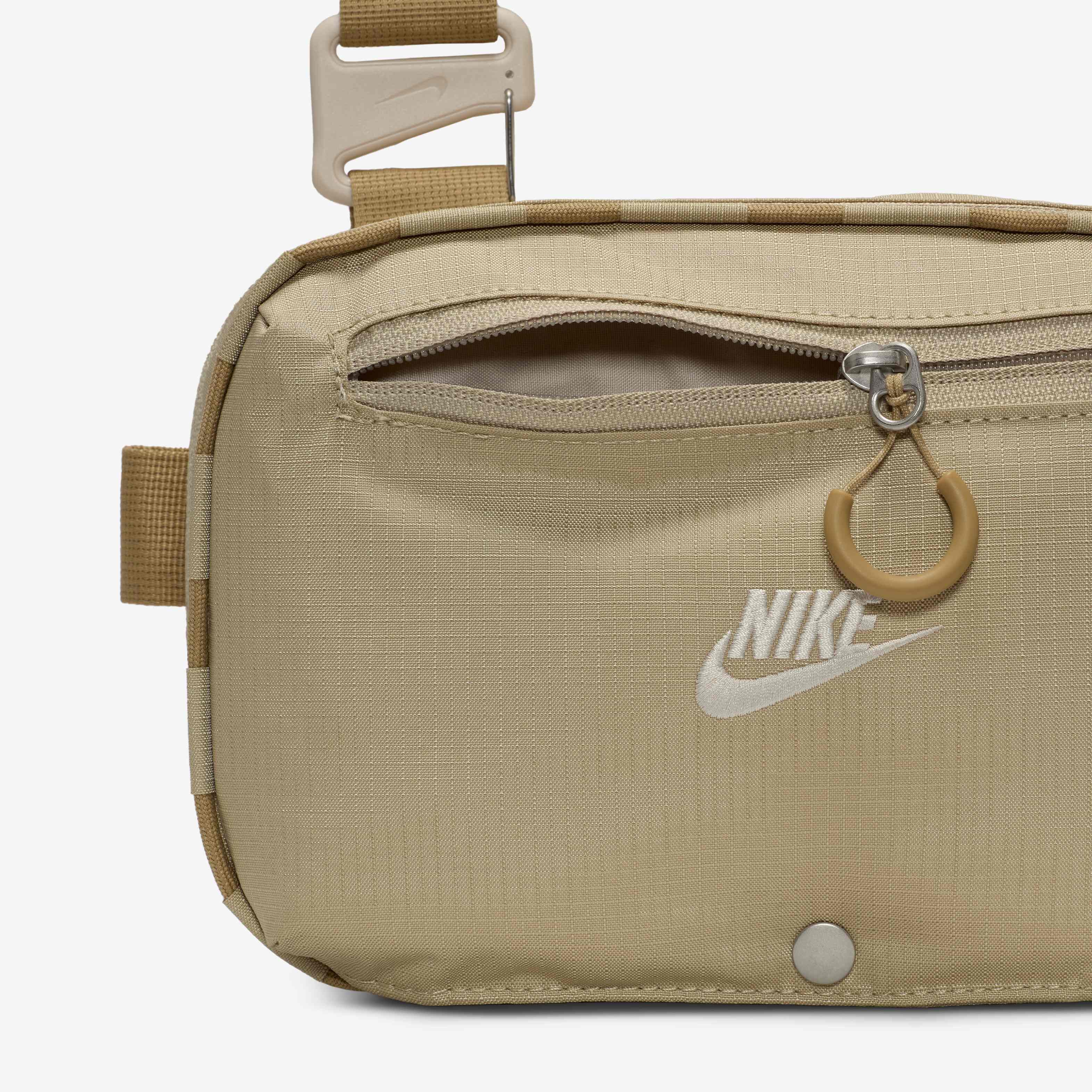 フィットネスバッグ Nike Hayward Patrol Crossbody Bag 4L Buy Nike Hayward Patrol Cross-Body Bag (4L) - Desert Khaki