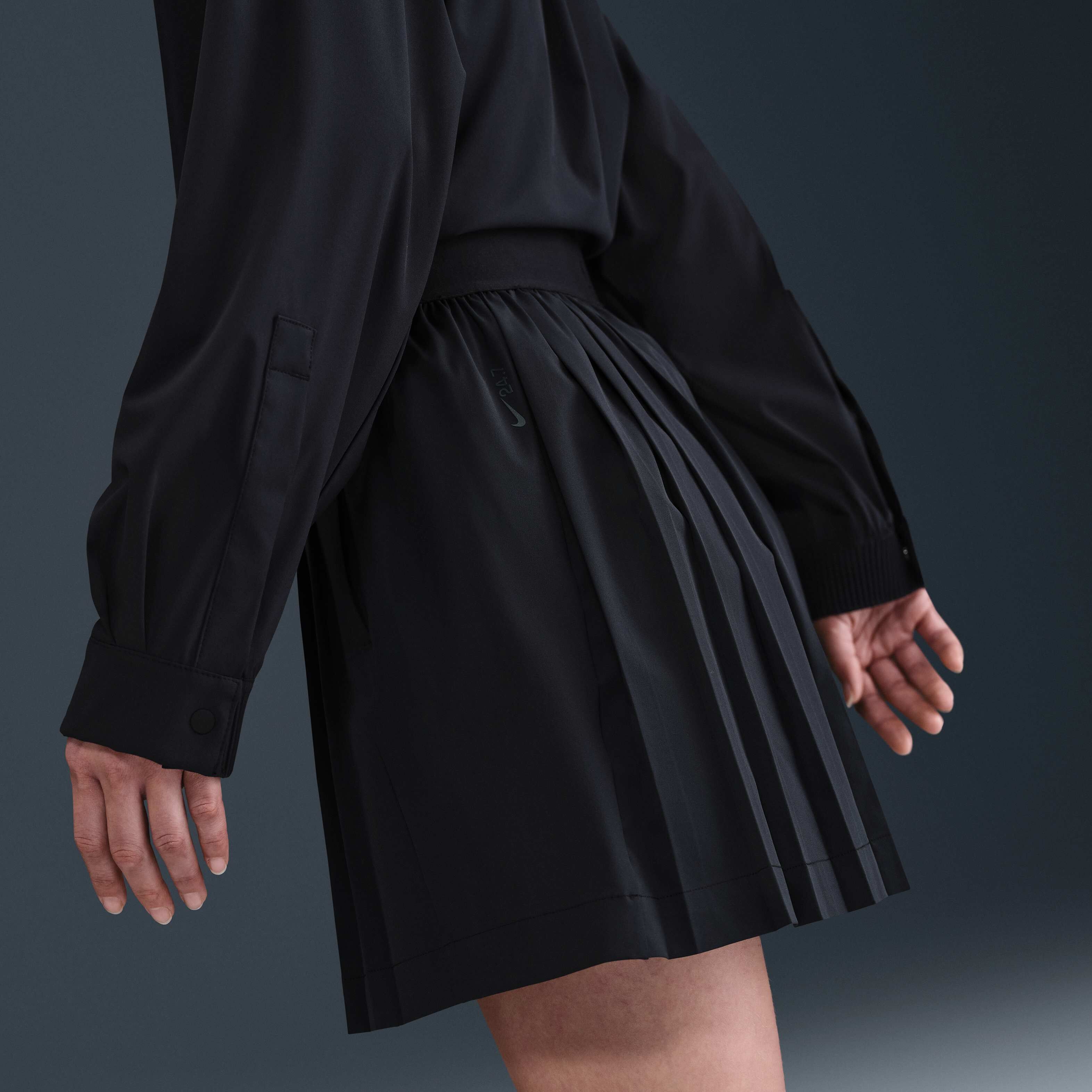 Nike 24.7 PerfectStretch image number 2