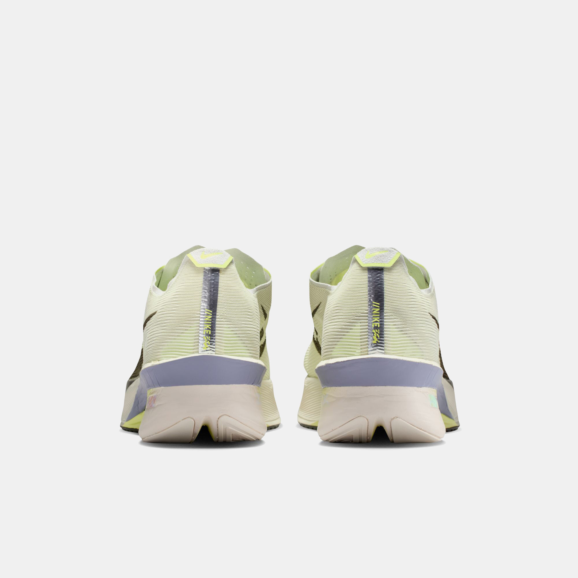 Nike Vaporfly 4 image number 1