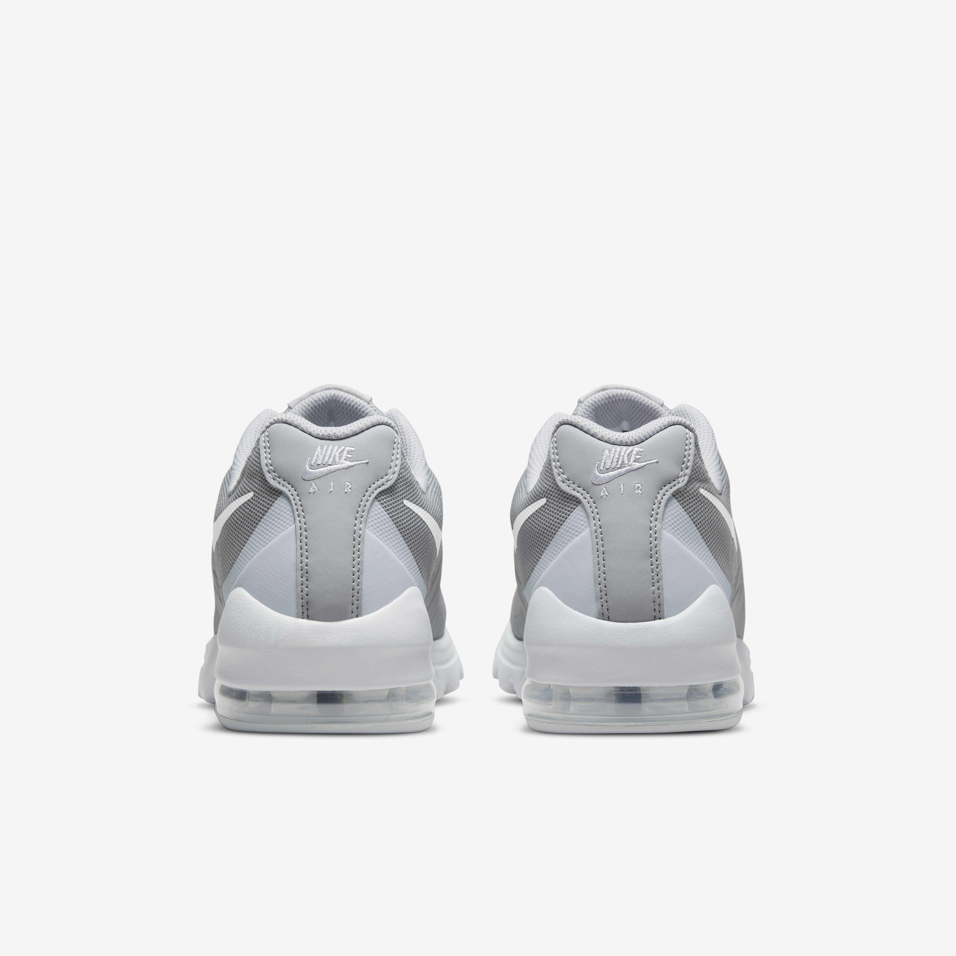 Buy Nike Air Max Invigor Men s Shoe Nike Saudi Official