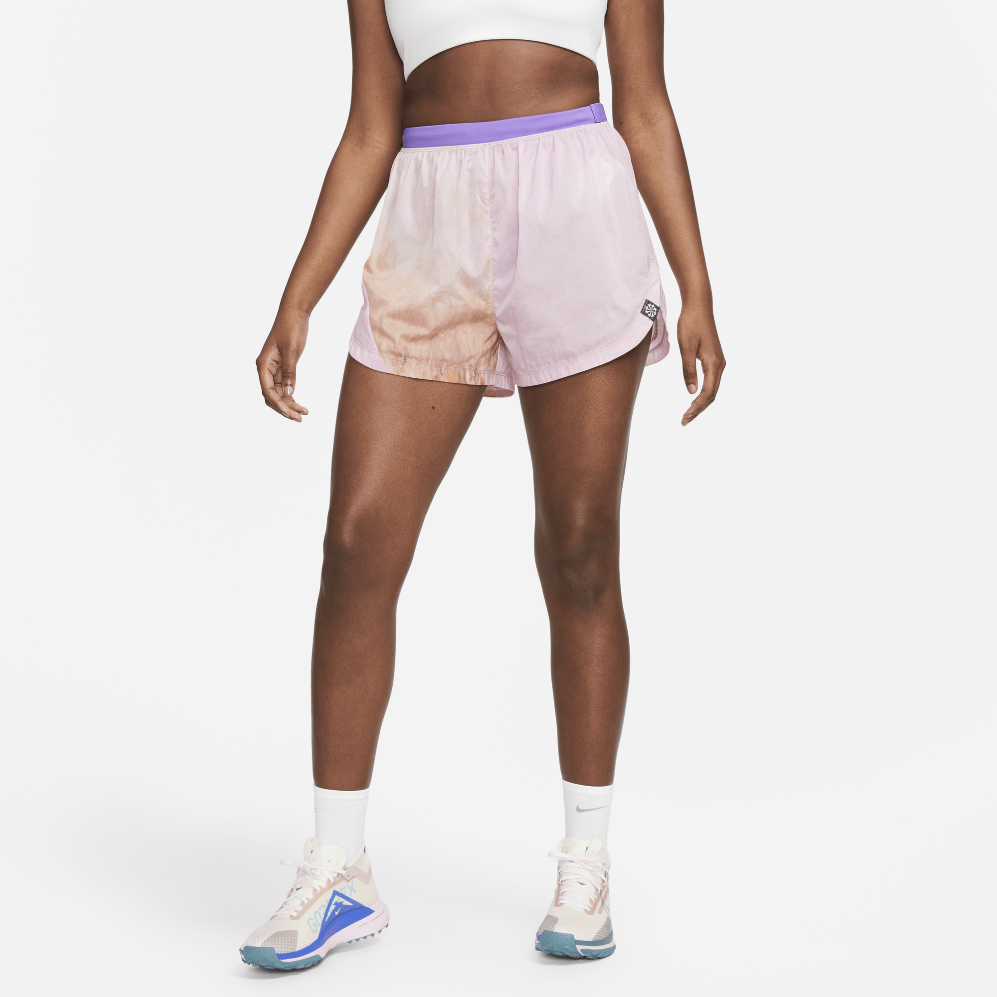 Nike tempo tech pack top