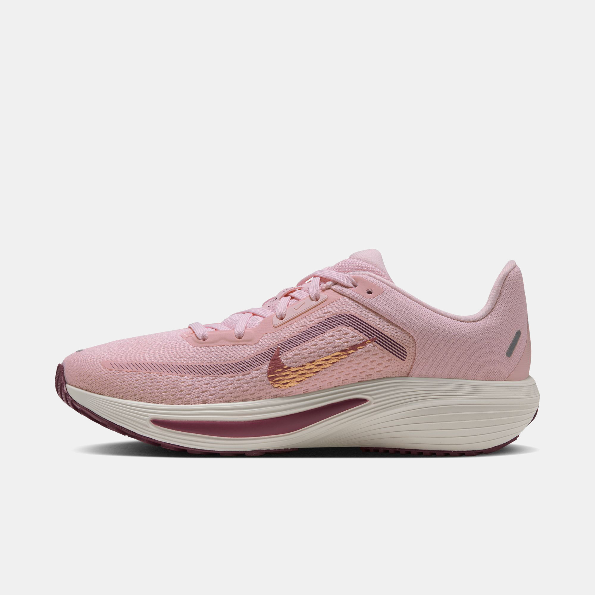 Nike Quest 7 image number 4
