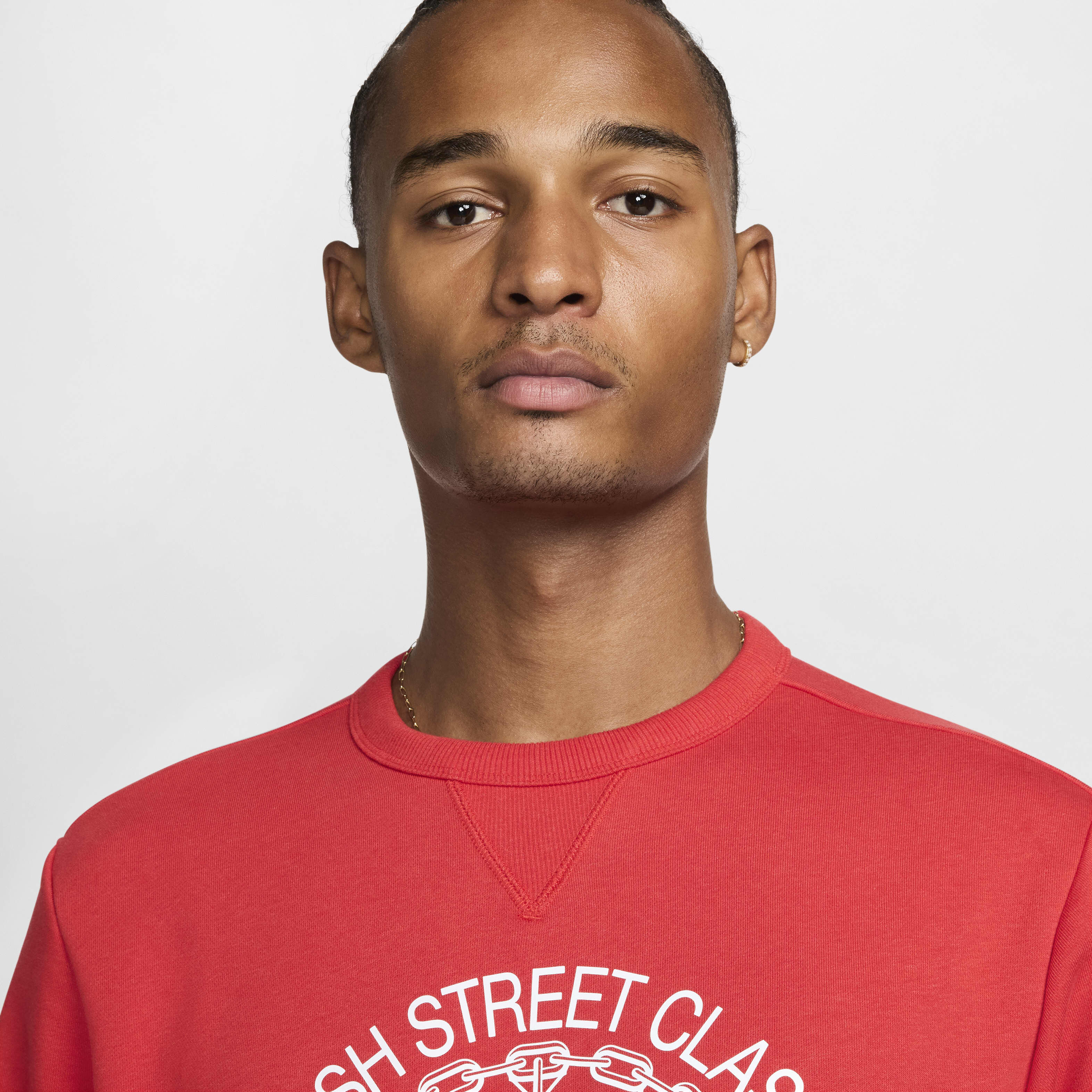 Nike Standard Issue image number 2