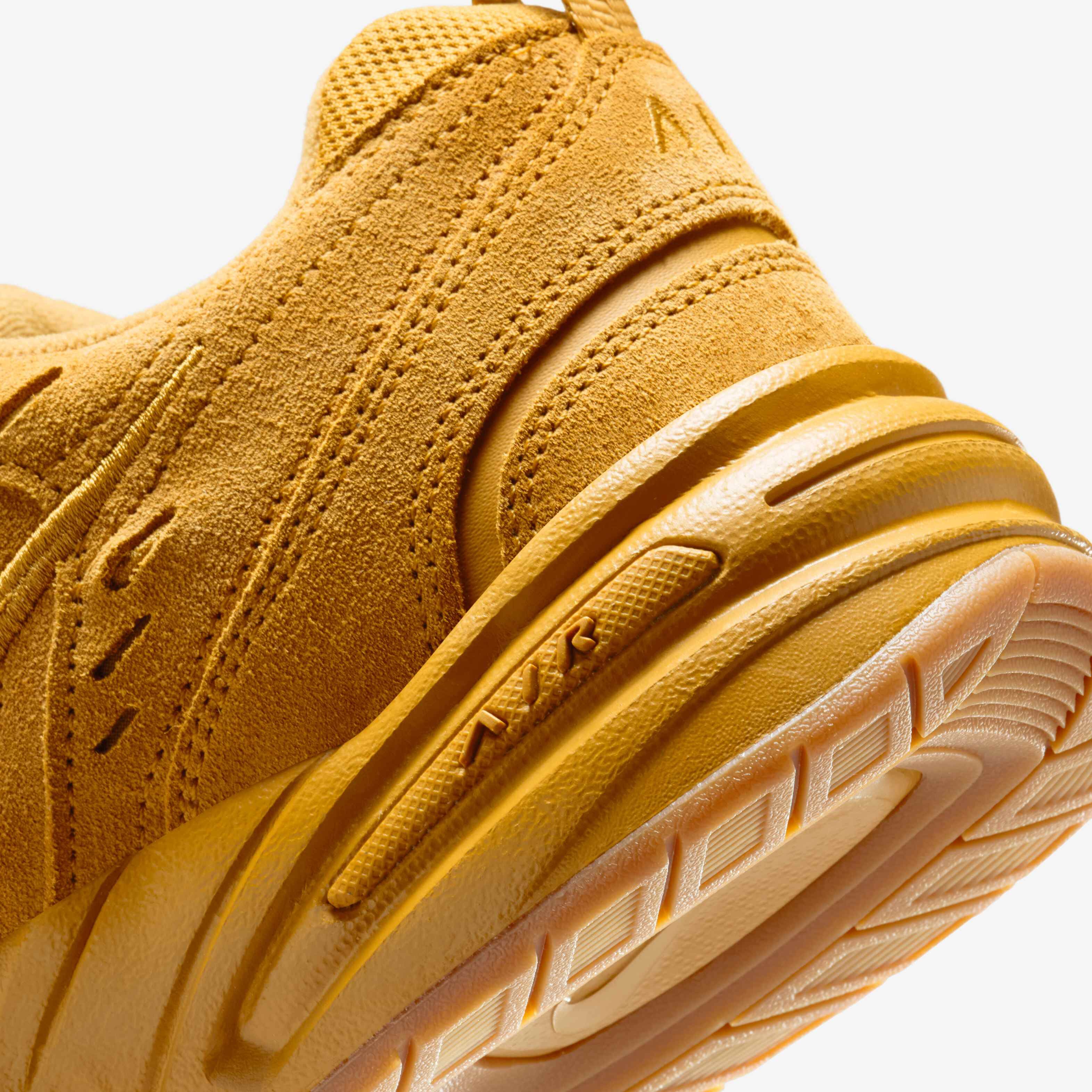 Nike Air Monarch SE image number 7