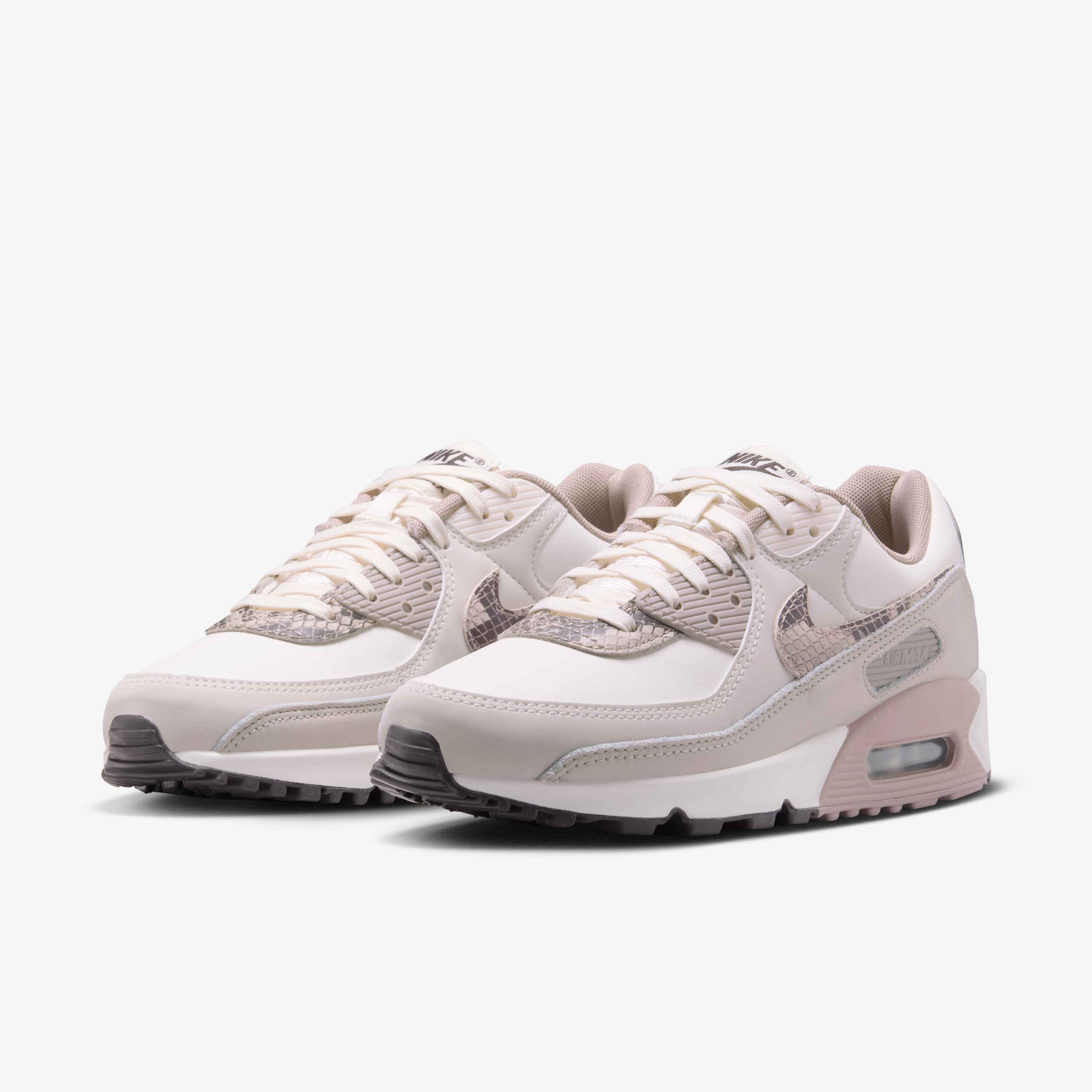 Nike Air Max 90 image number 4