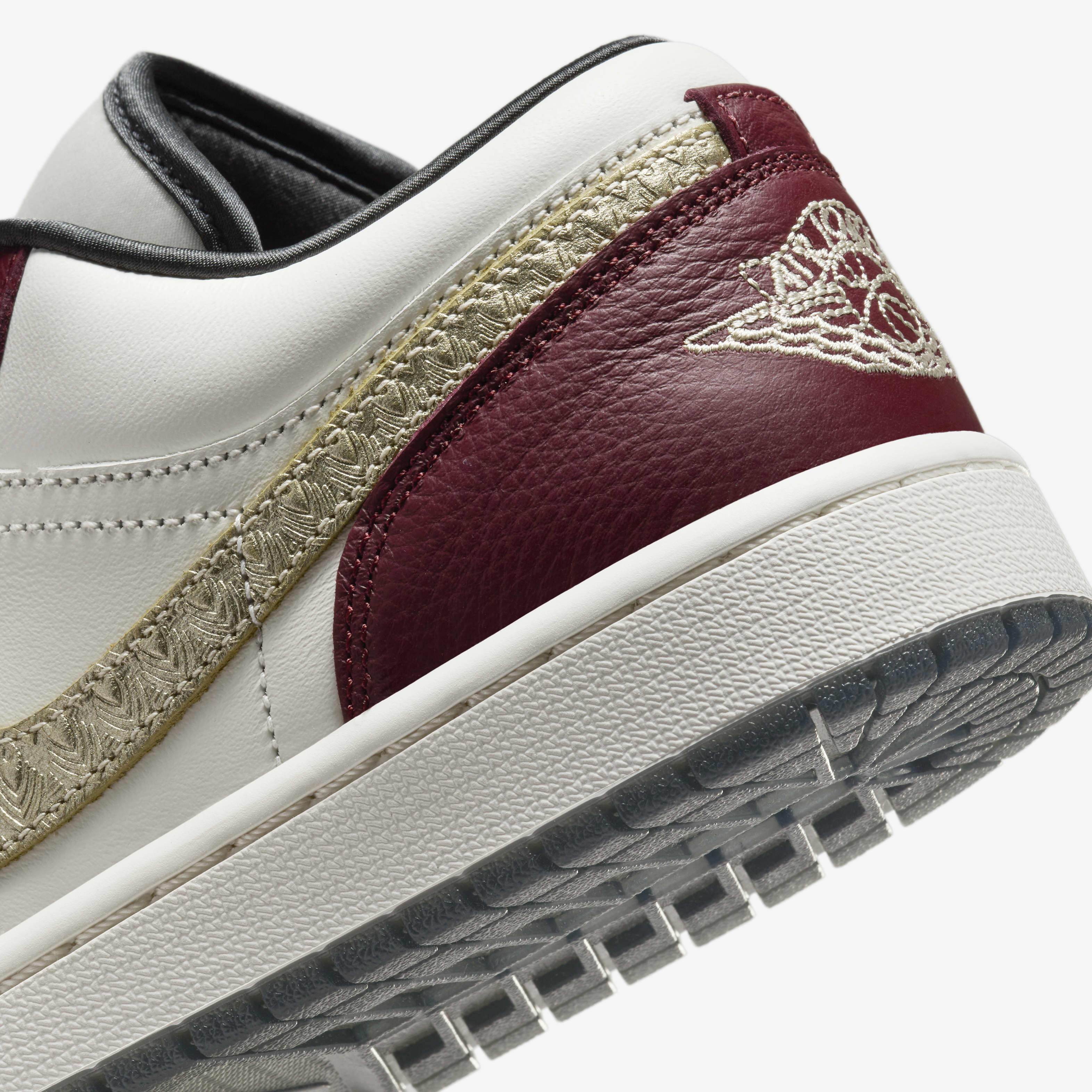 Buy Air Jordan 1 Low SE Lunar New Year Women s Shoes Nike Saudi Official