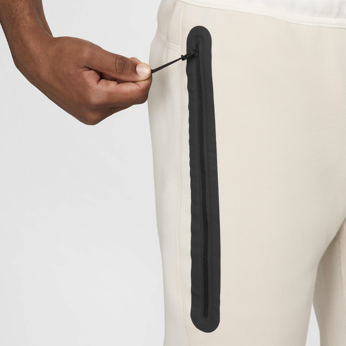 Nike Sportswear Tech Fleece image number 4 Nike Sportswear Tech Fleece image number 4