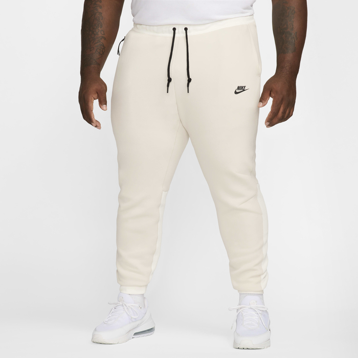 Nike Sportswear Tech Fleece image number 10 Nike Sportswear Tech Fleece image number 10