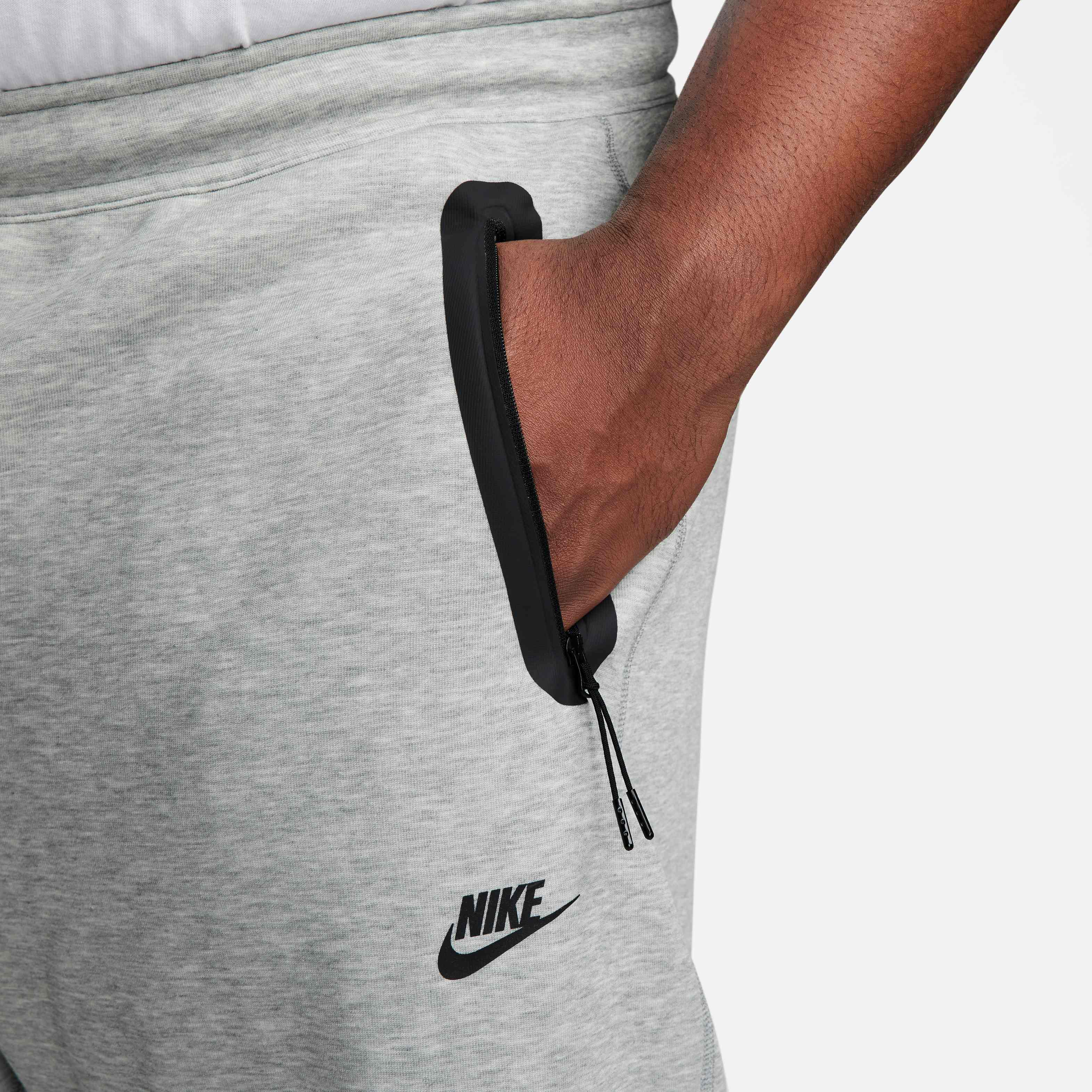 Nike Sportswear Tech Fleece image number 12