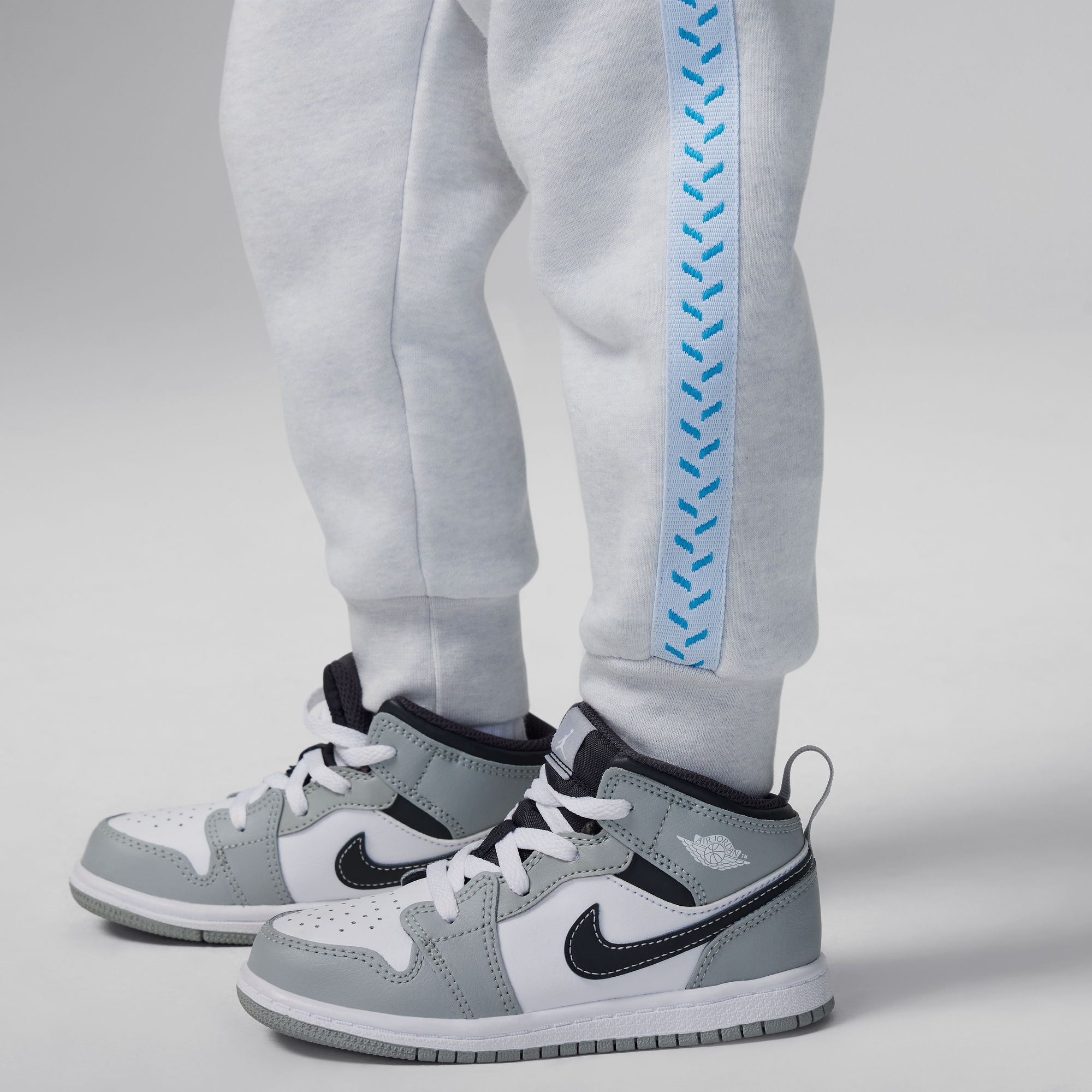 Jordan MJ Flight MVP image number 2