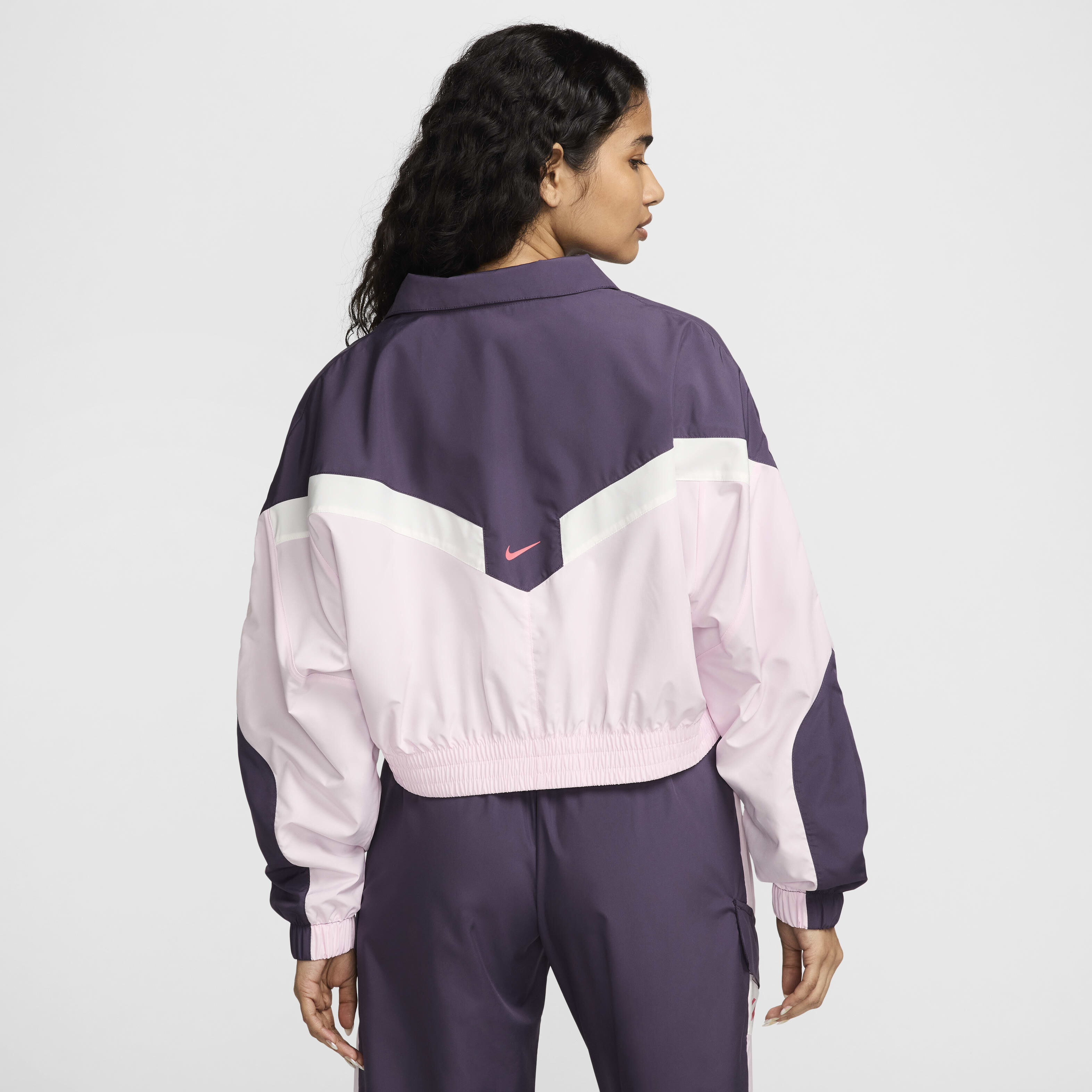 Nike select revolution lightweight woven jacket clearance