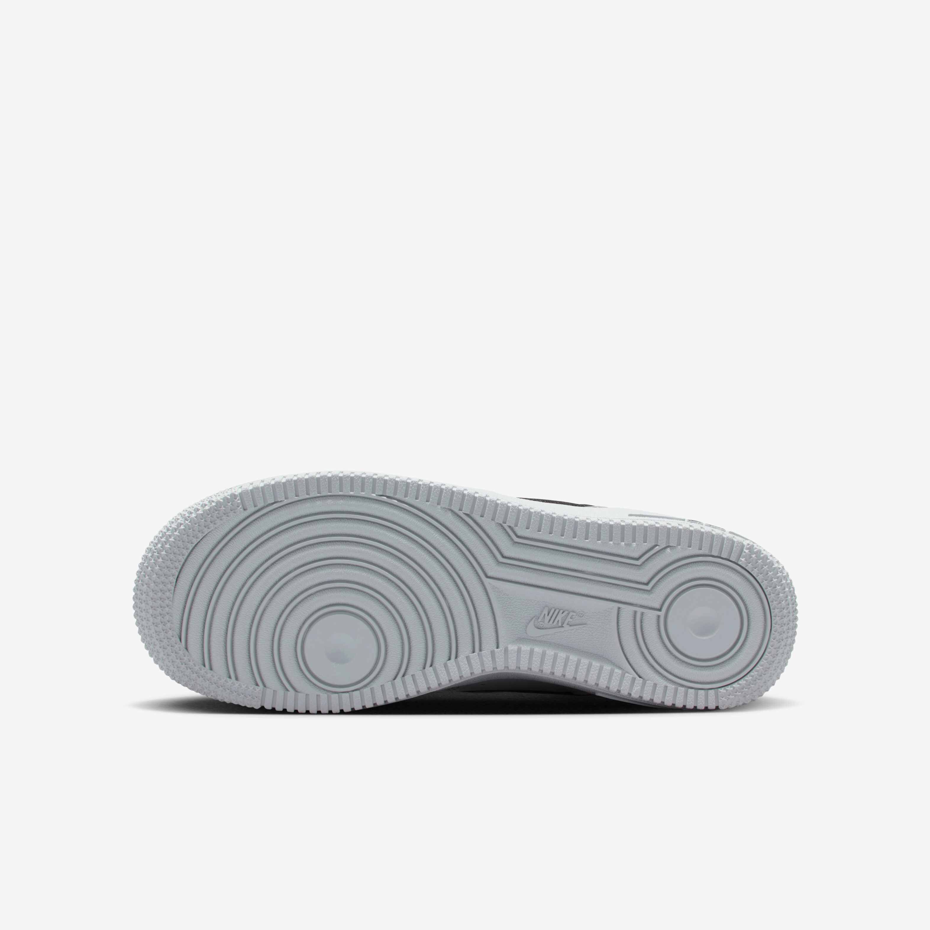 Nike Air Force 1 image number 1