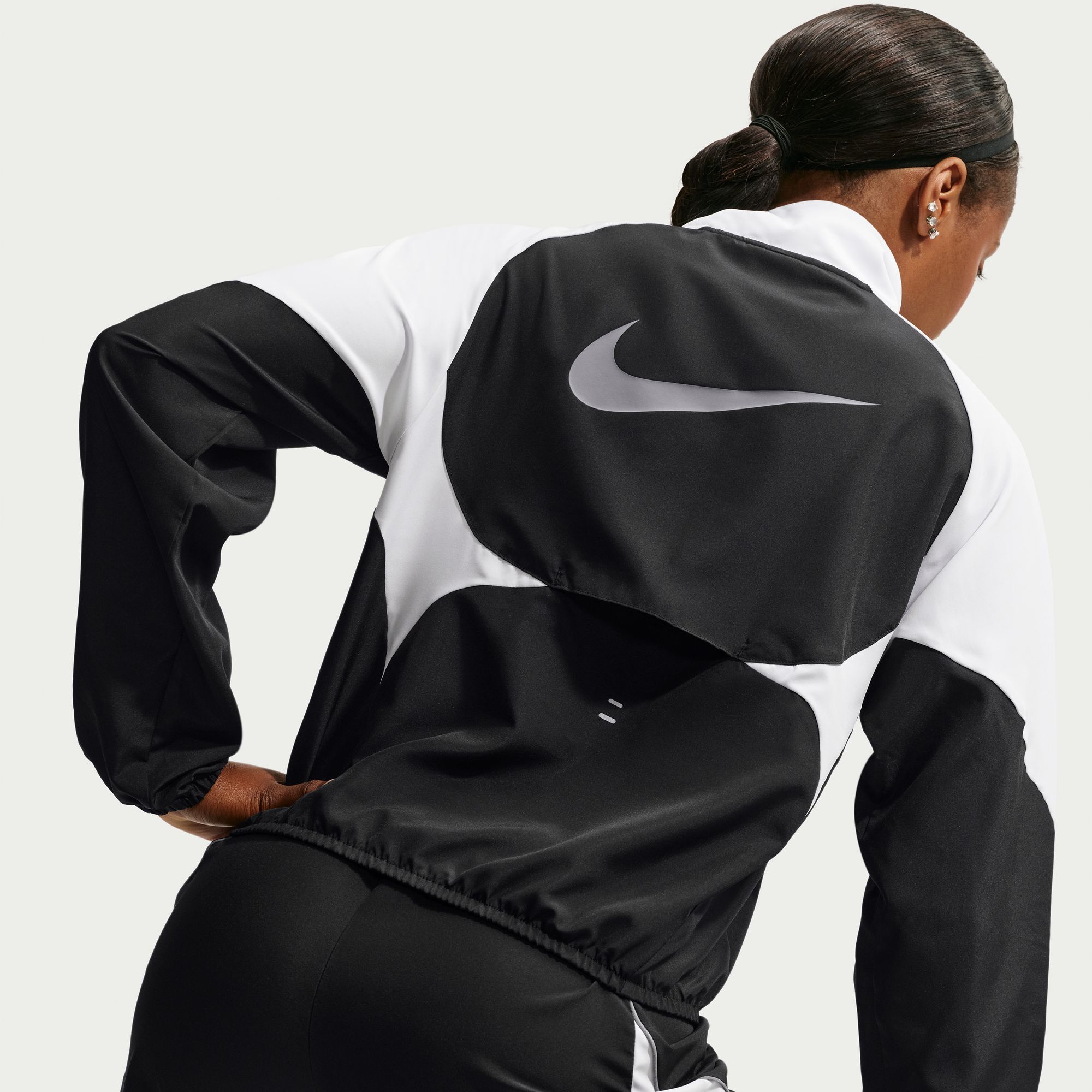 Nike Tempo Swoosh image number 3