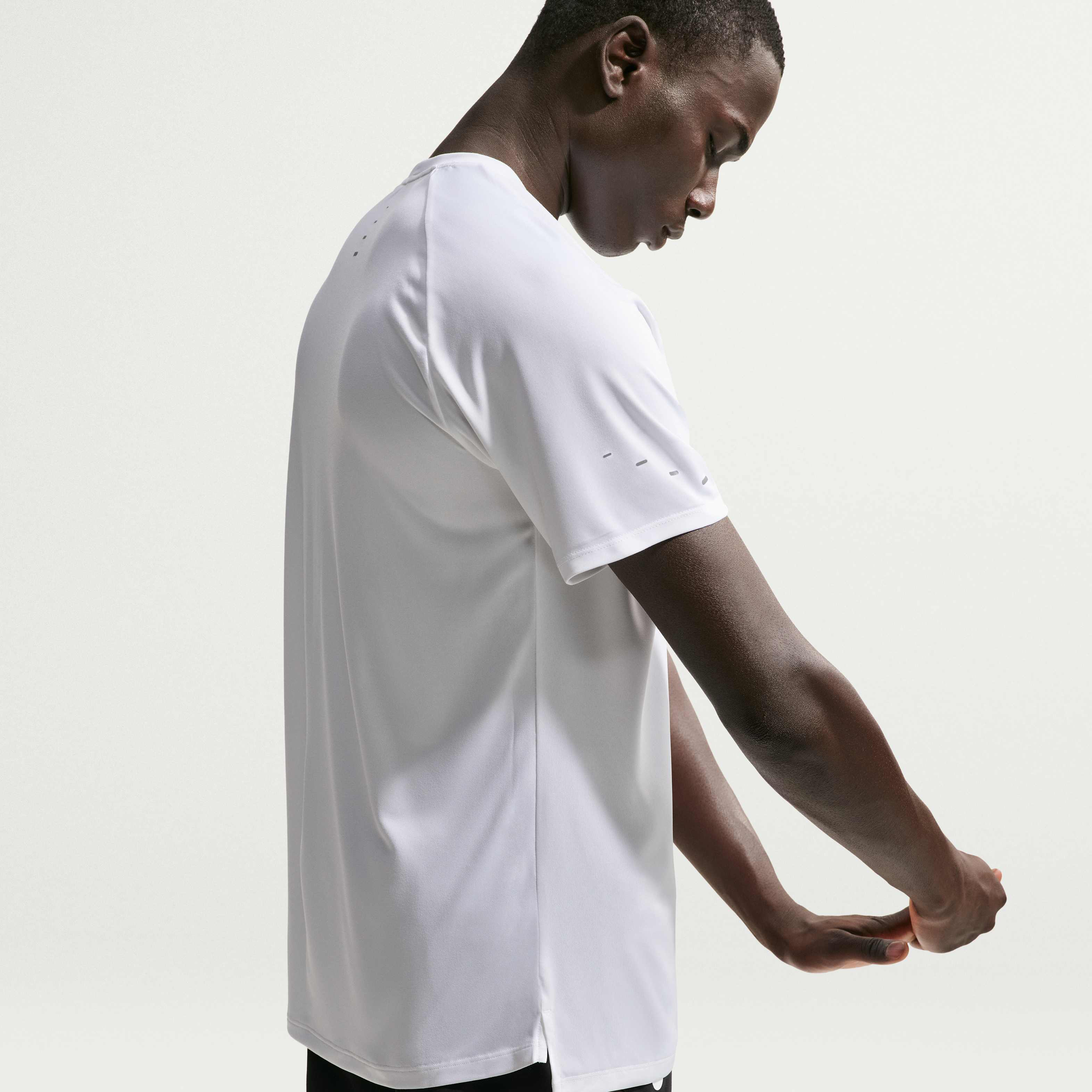 Nike Stride image number 2