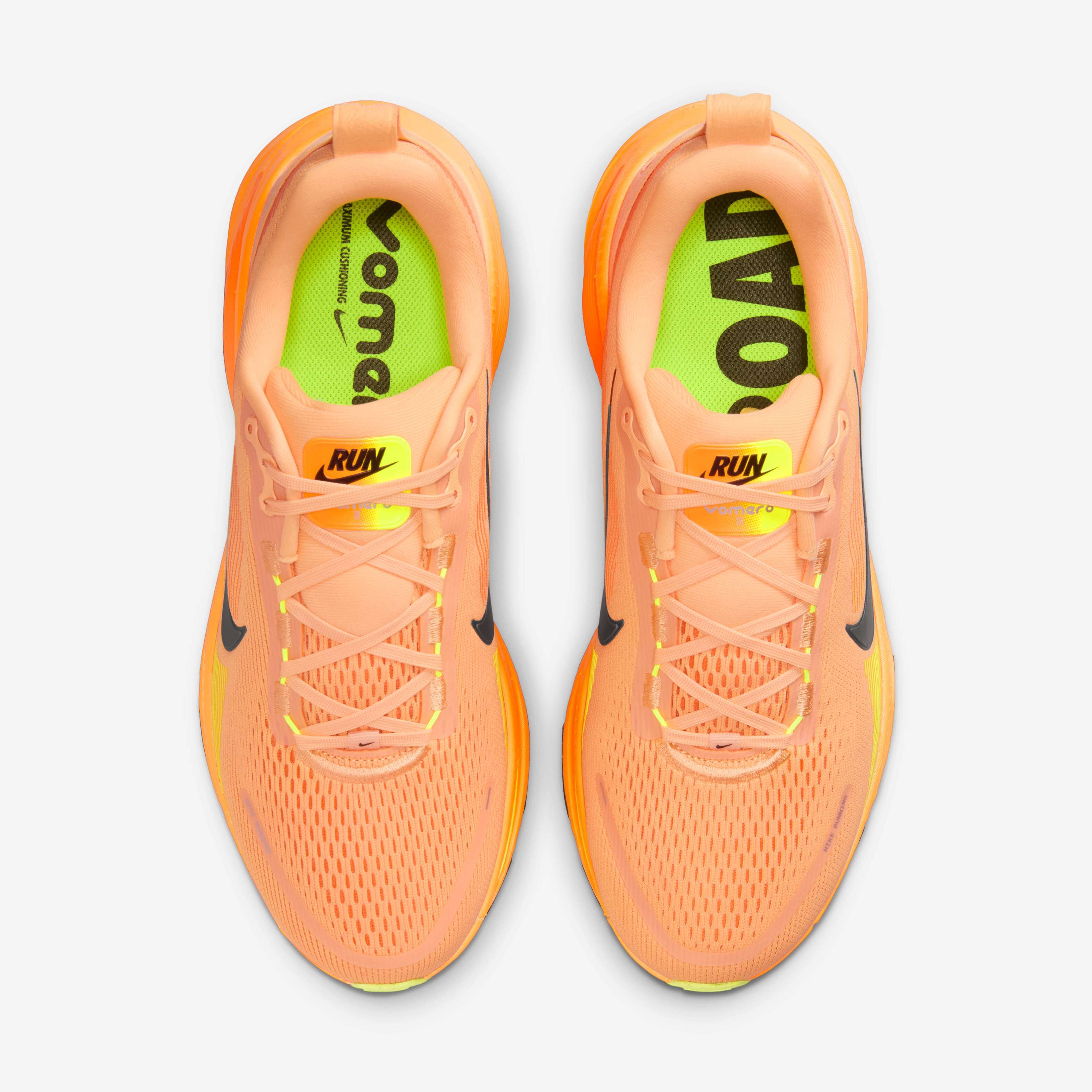 Nike Vomero 18 image number 3