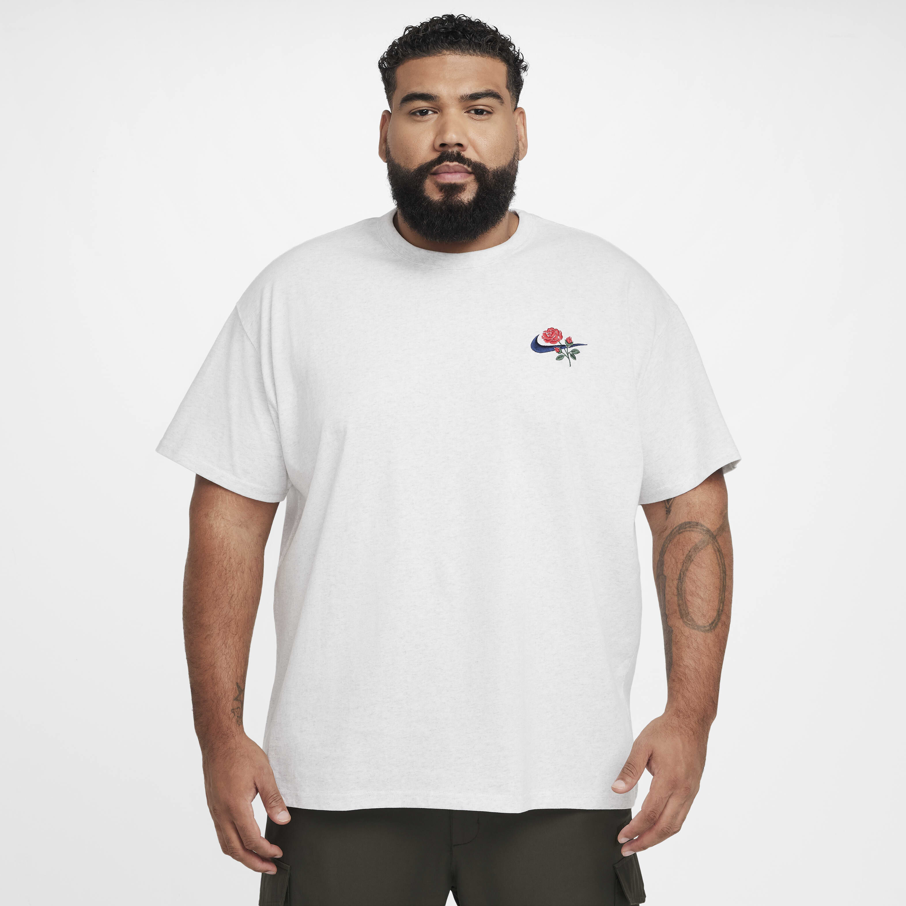 nike_fz7975-051_01.jpg