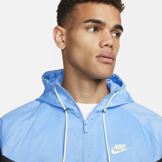 Nike windrunner light sales blue