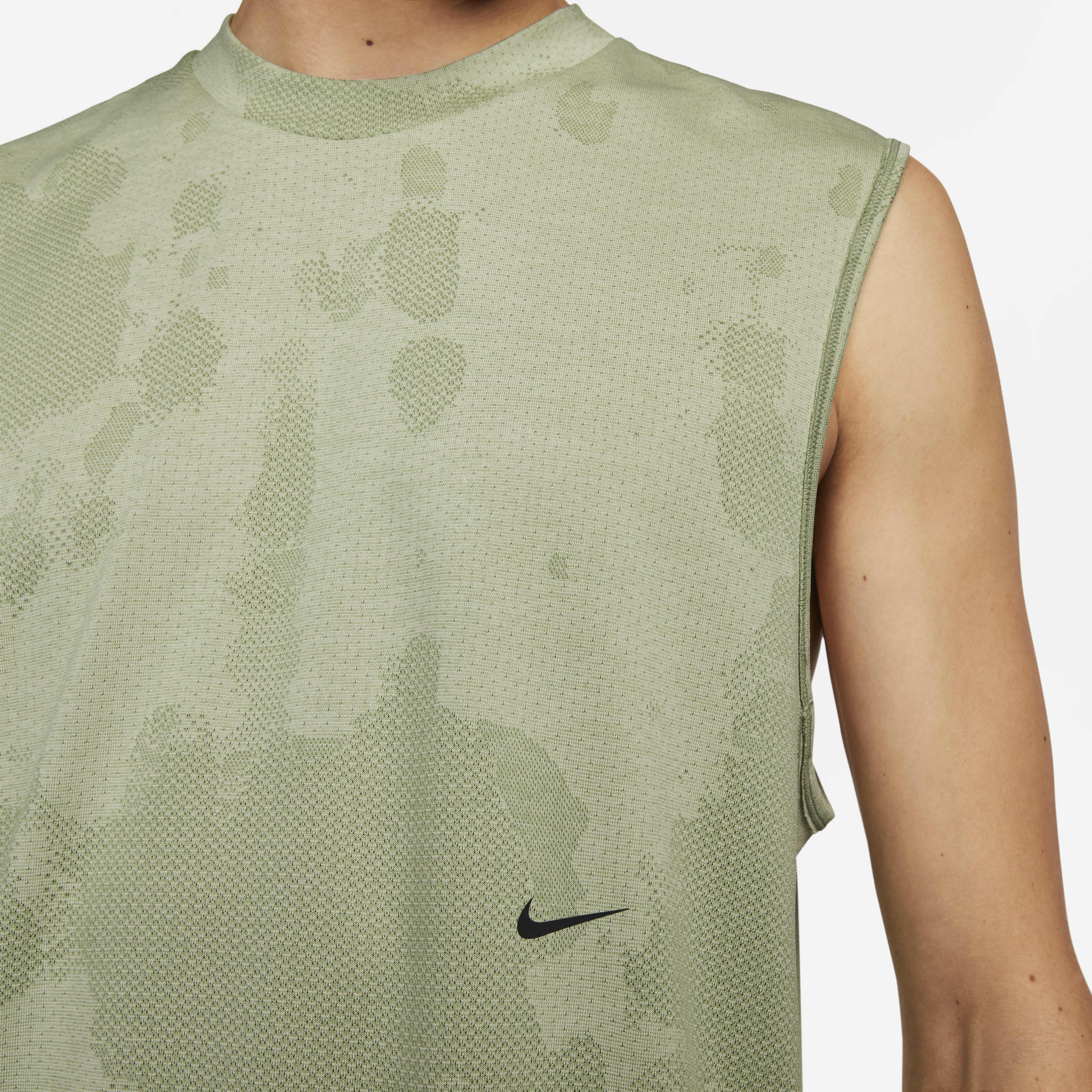 Nike Dri-FIT ADV APS image number 3