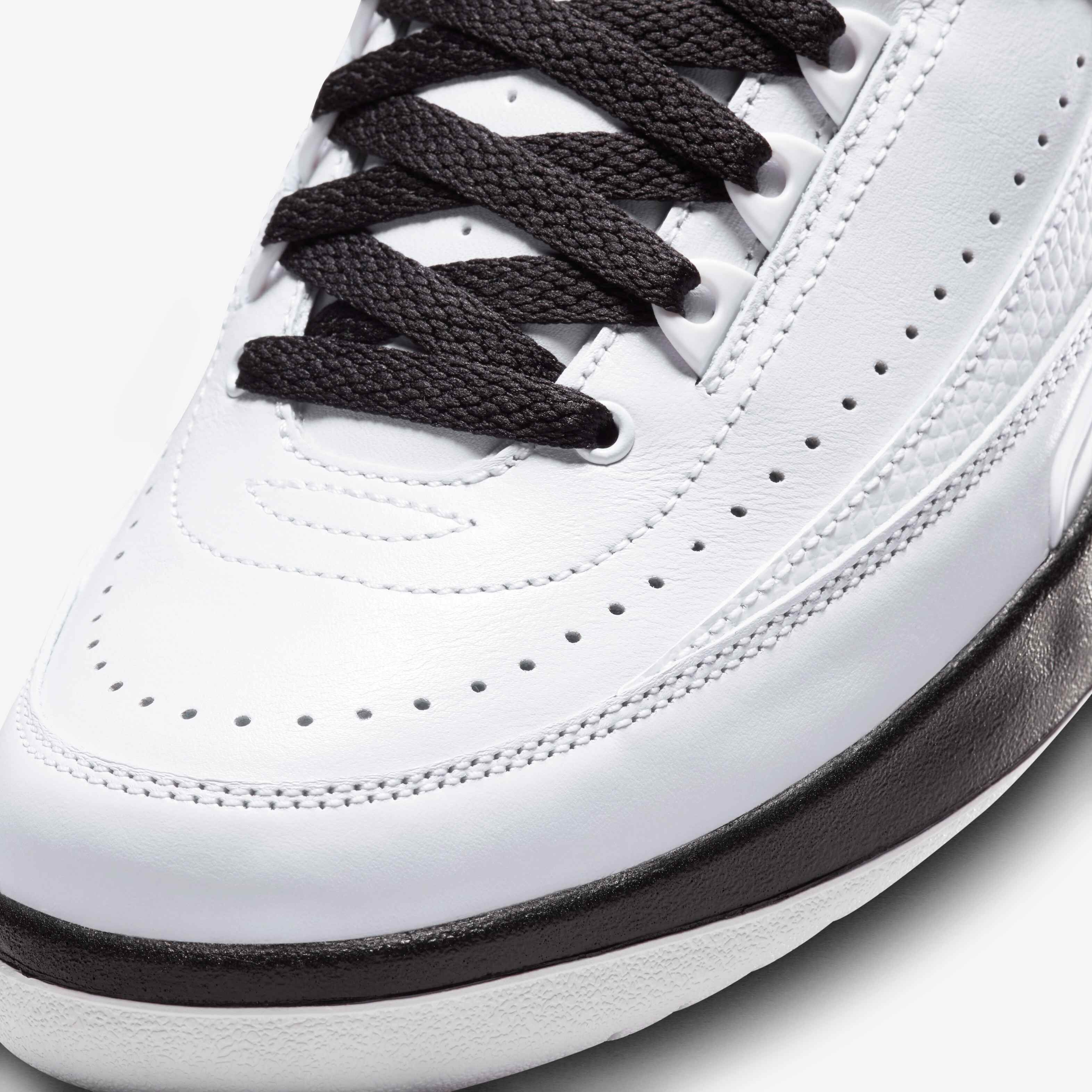 Air Jordan 2 Retro image number 6