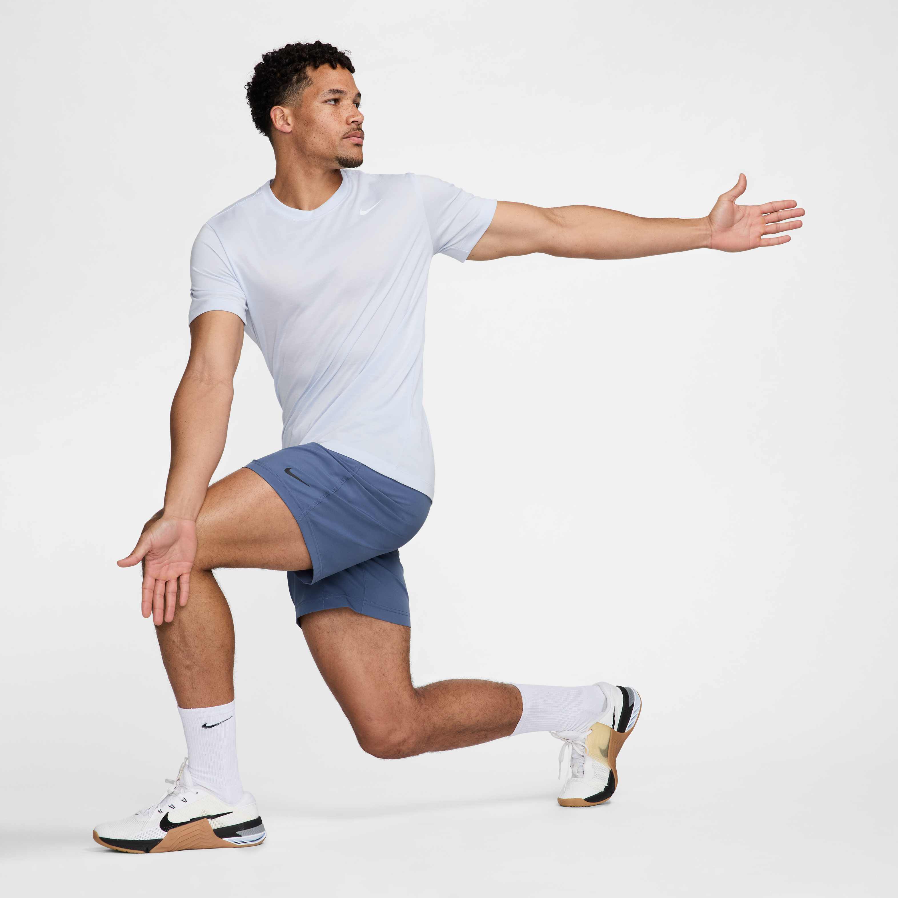 Nike Dri-FIT Legend image number 3