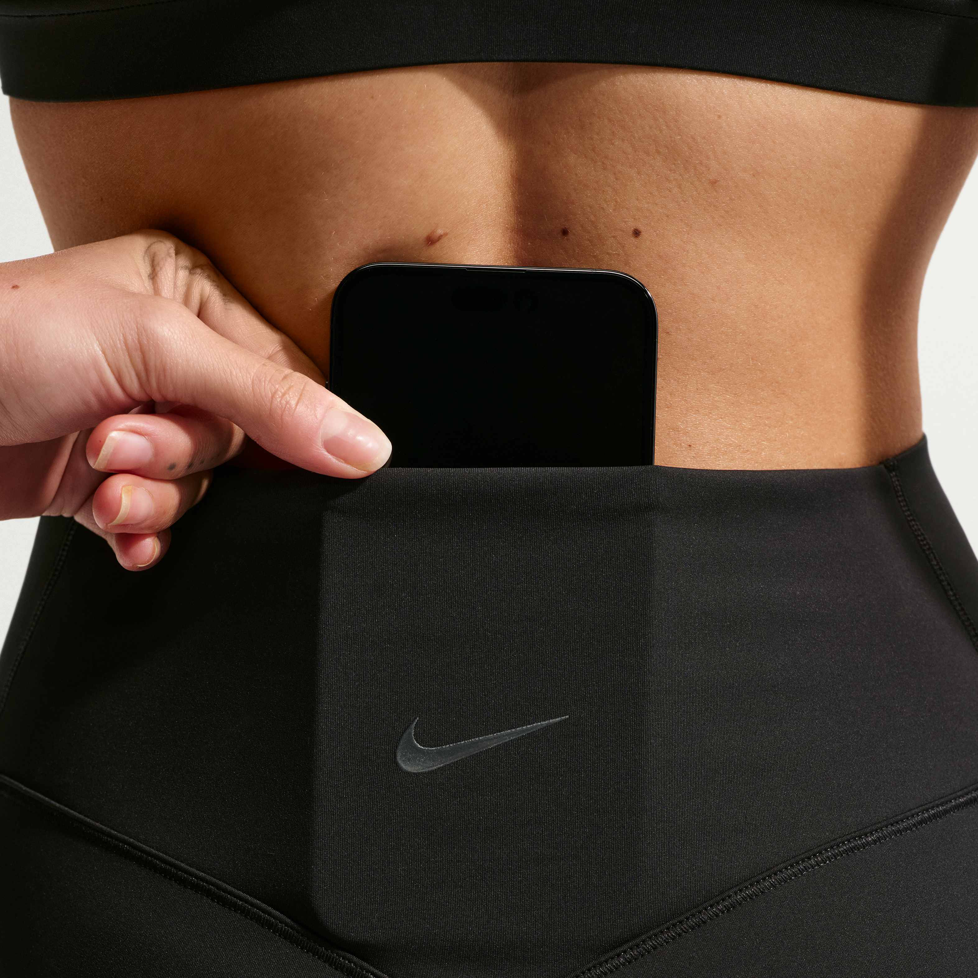 Nike Universa image number 5