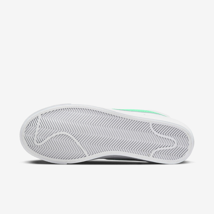 Nike Blazer Mid '77 image number 1 Nike Blazer Mid '77 image number 1