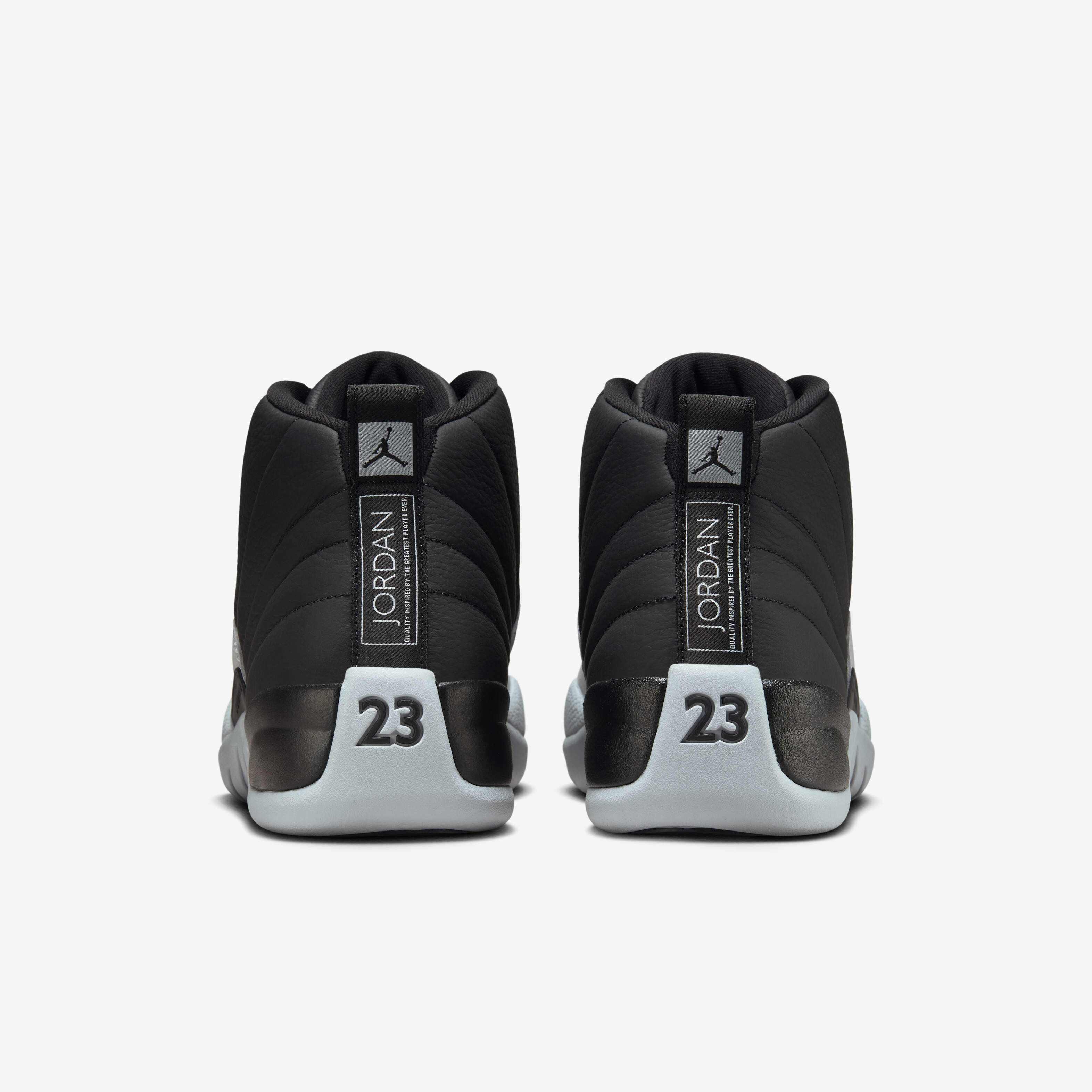 Jordan retro 12 mens black and white outlet